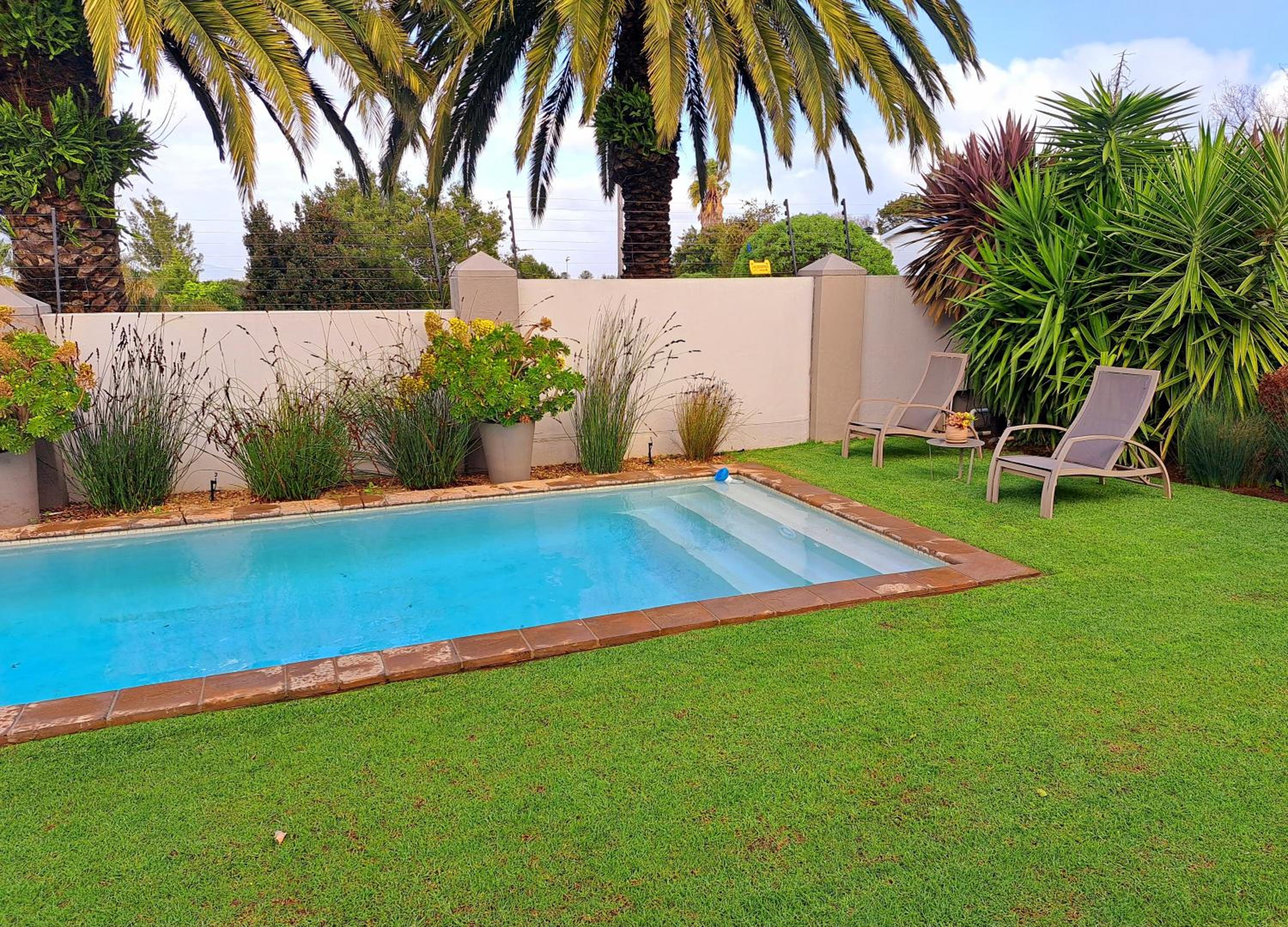 Four Palms Accommodation