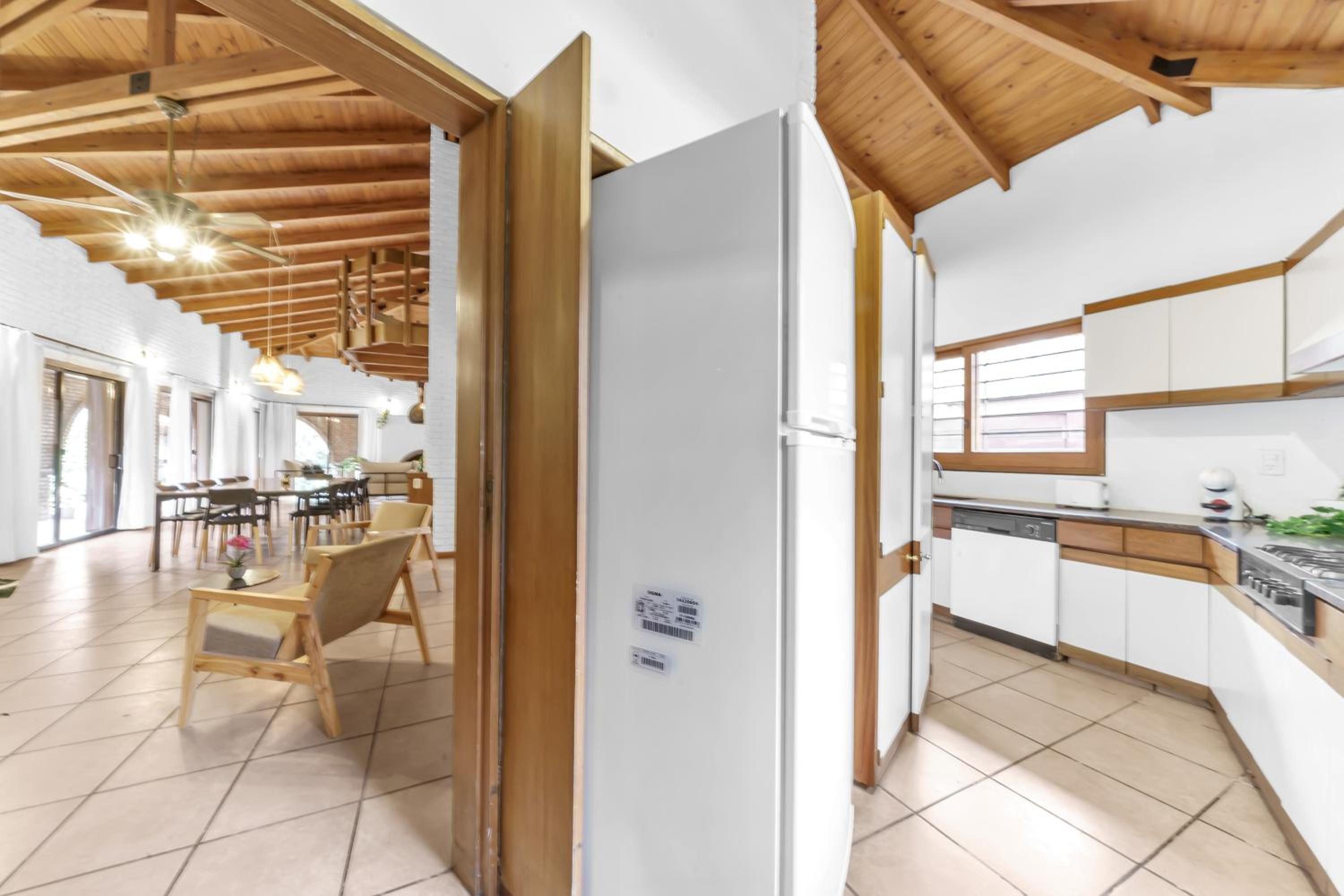 Fliphaus Wine Country - 19 Pax 7 Bd House