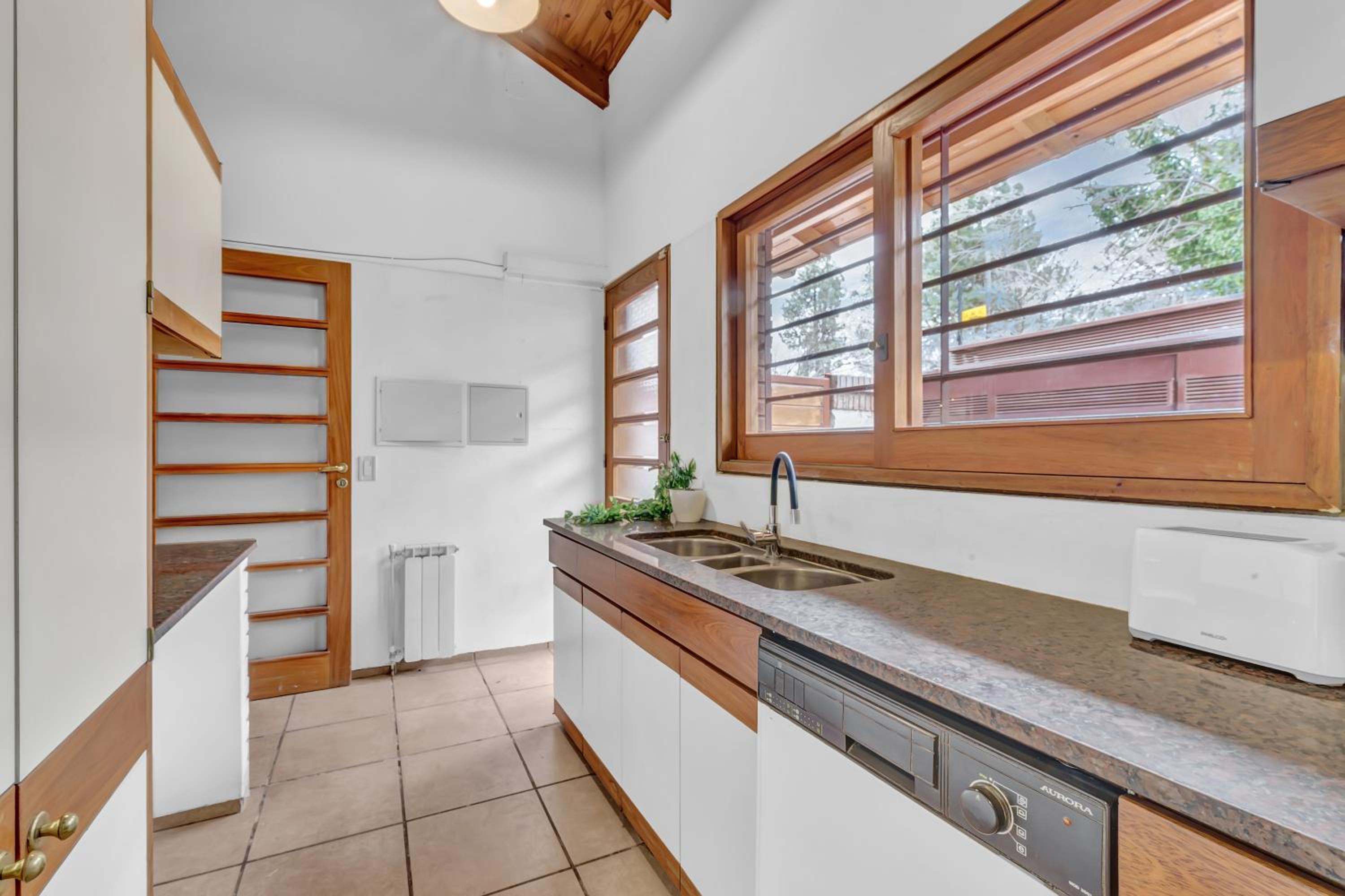 Fliphaus Wine Country - 19 Pax 7 Bd House