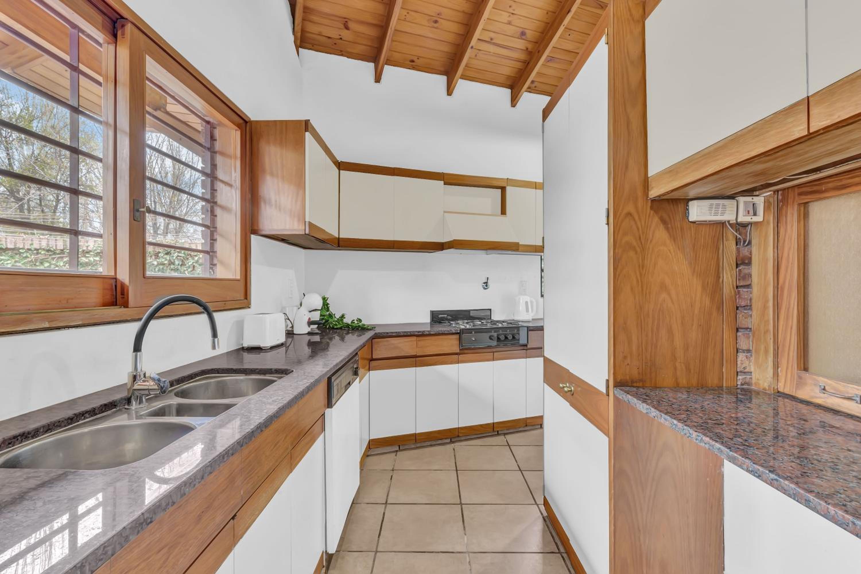 Fliphaus Wine Country - 19 Pax 7 Bd House