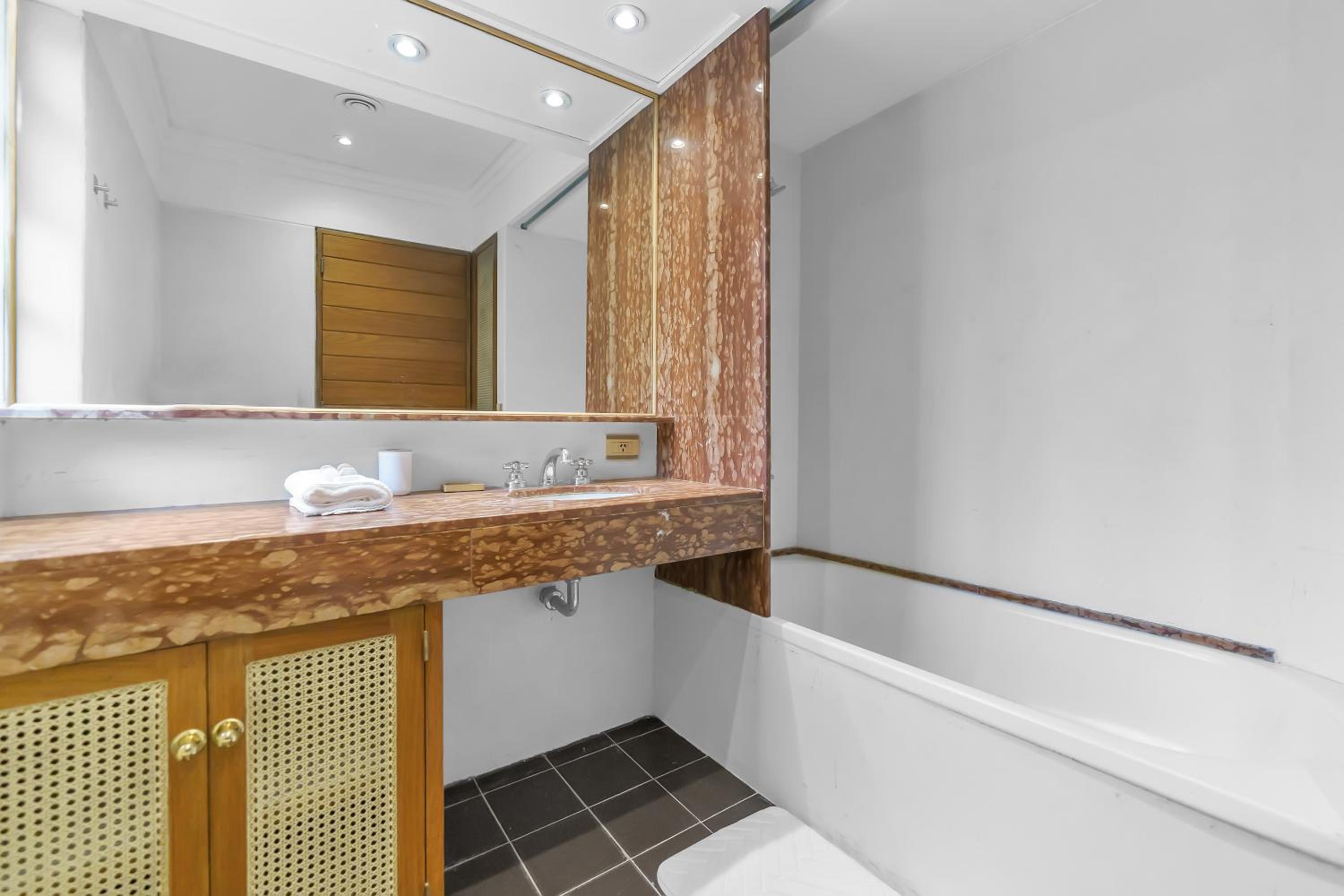 Fliphaus Wine Country - 19 Pax 7 Bd House
