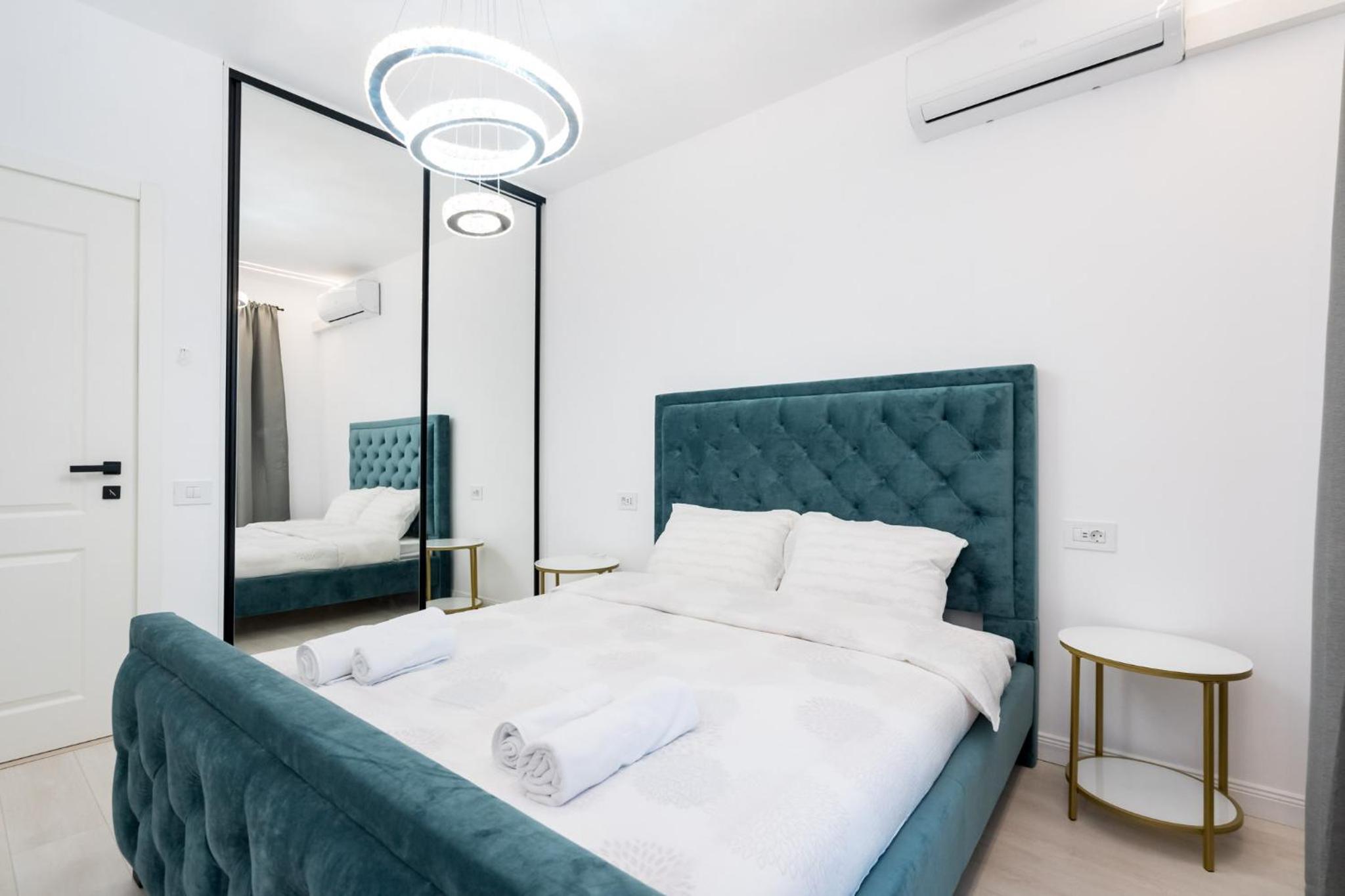 ViaPipera Apartments - Modern Stay on Pipera Blvd view 2