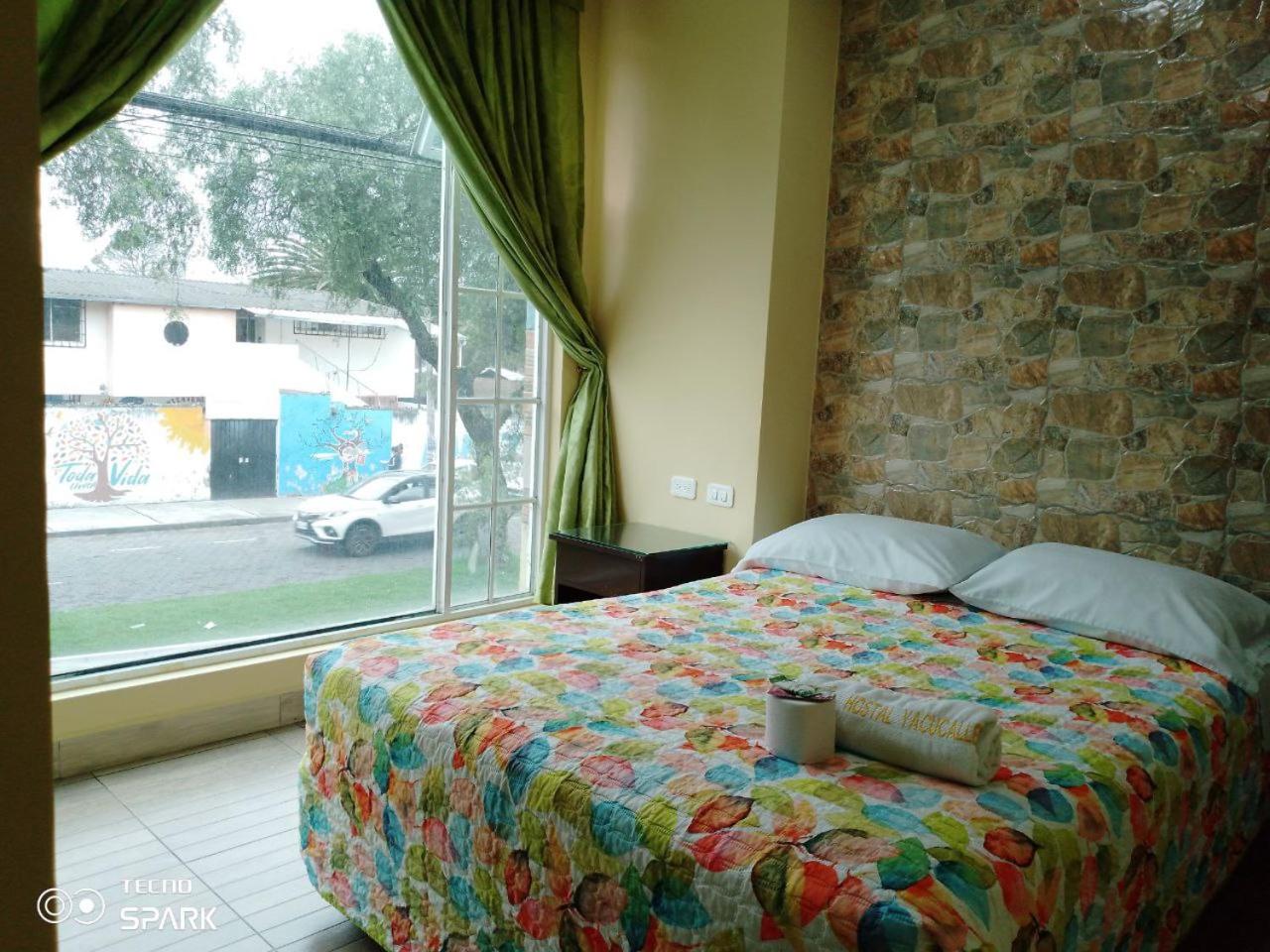 HOSPEDAJE YACUCALLE