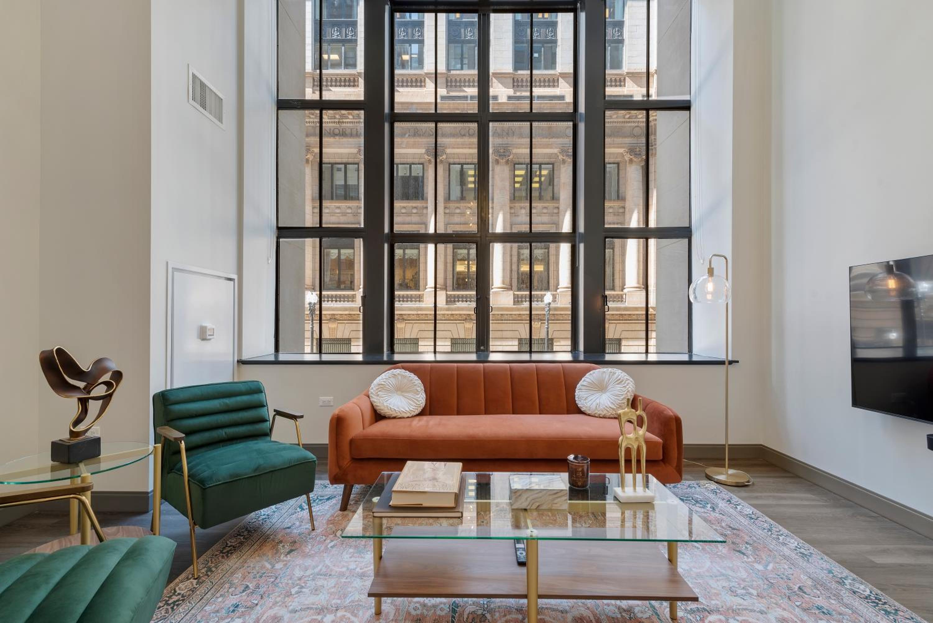 Experience Downtown Chicago at Millennium - Luxury Apartments in The Loop