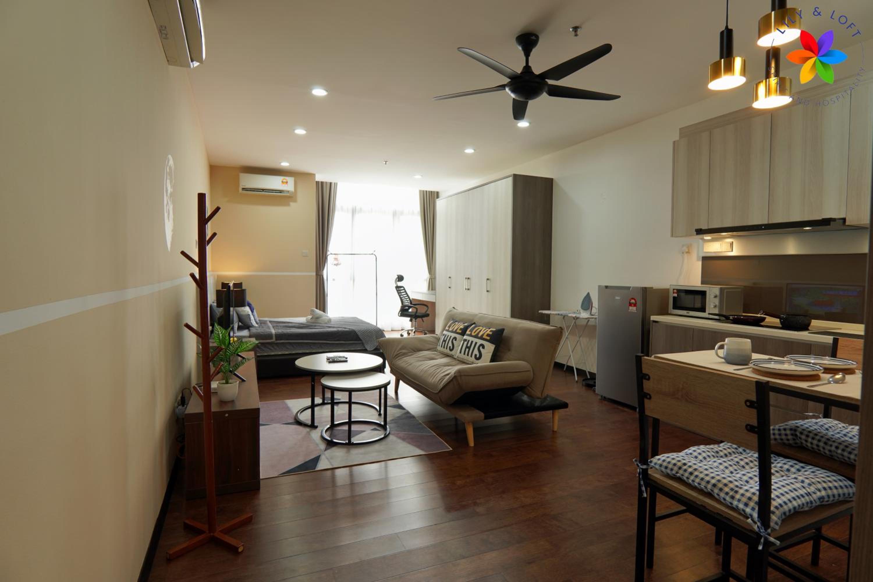 Lily and Loft - Queensville @ Kuala Lumpur - Netflix