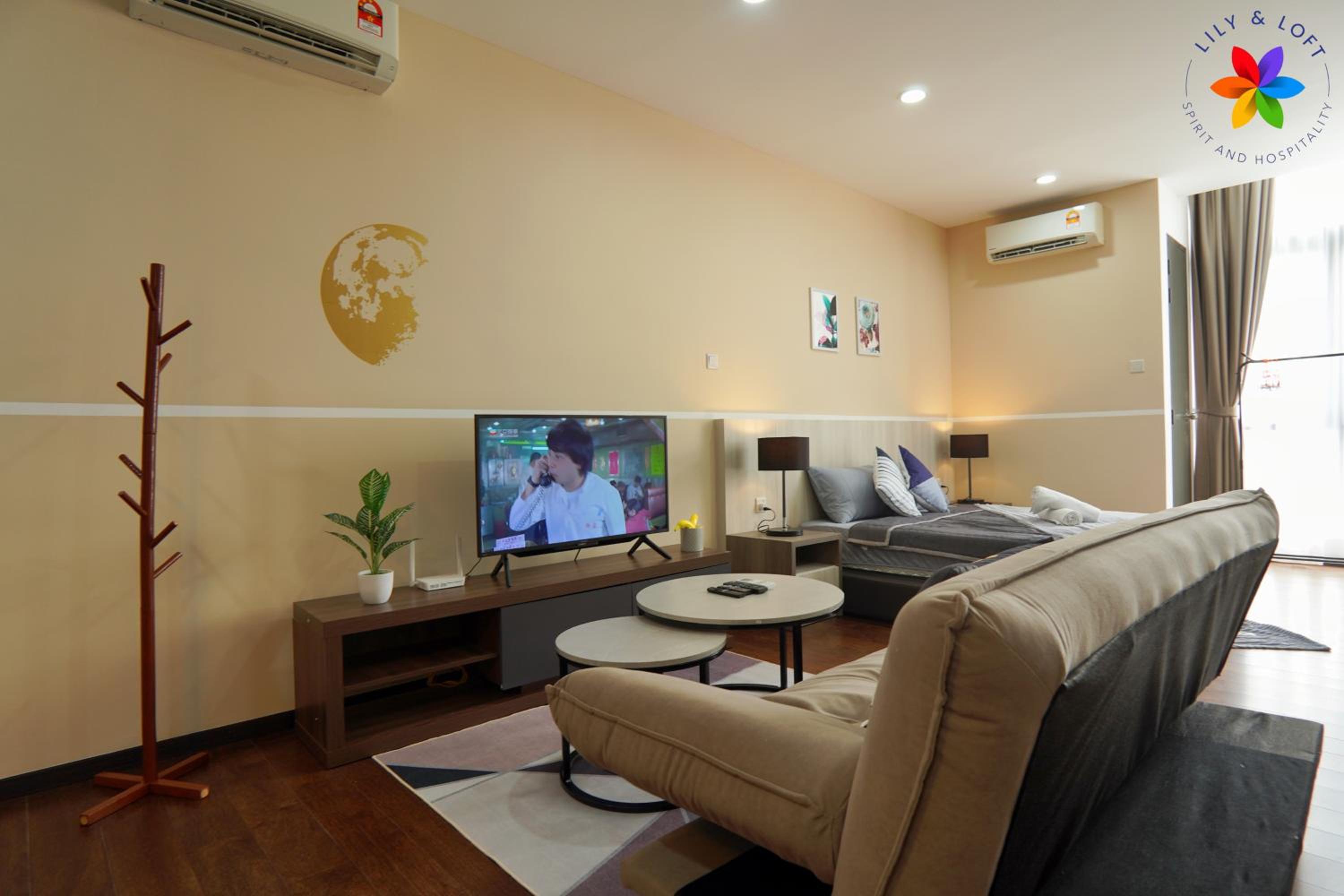 Lily and Loft - Queensville @ Kuala Lumpur - Netflix