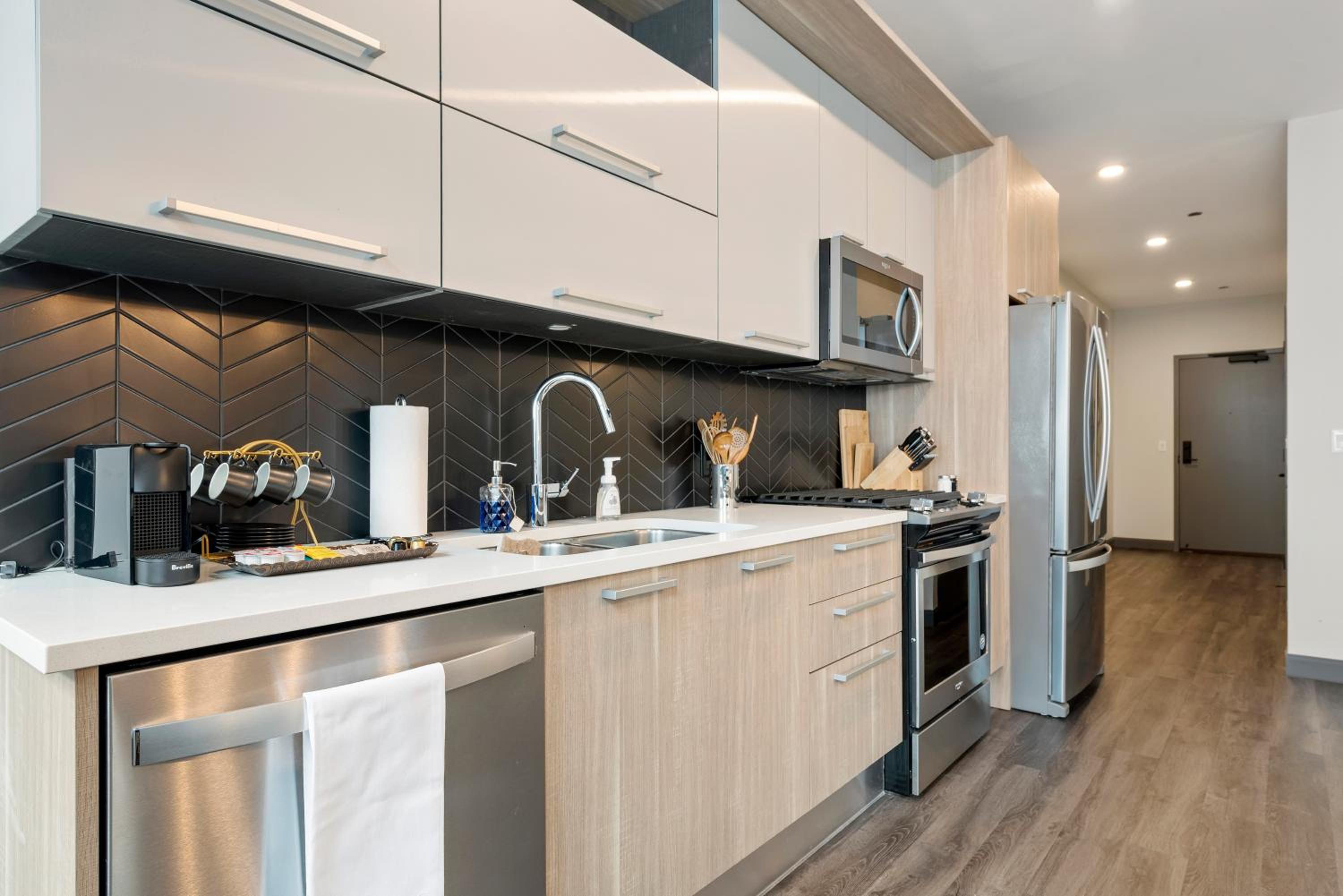 Experience Downtown Chicago at Millennium - Luxury Apartments in The Loop