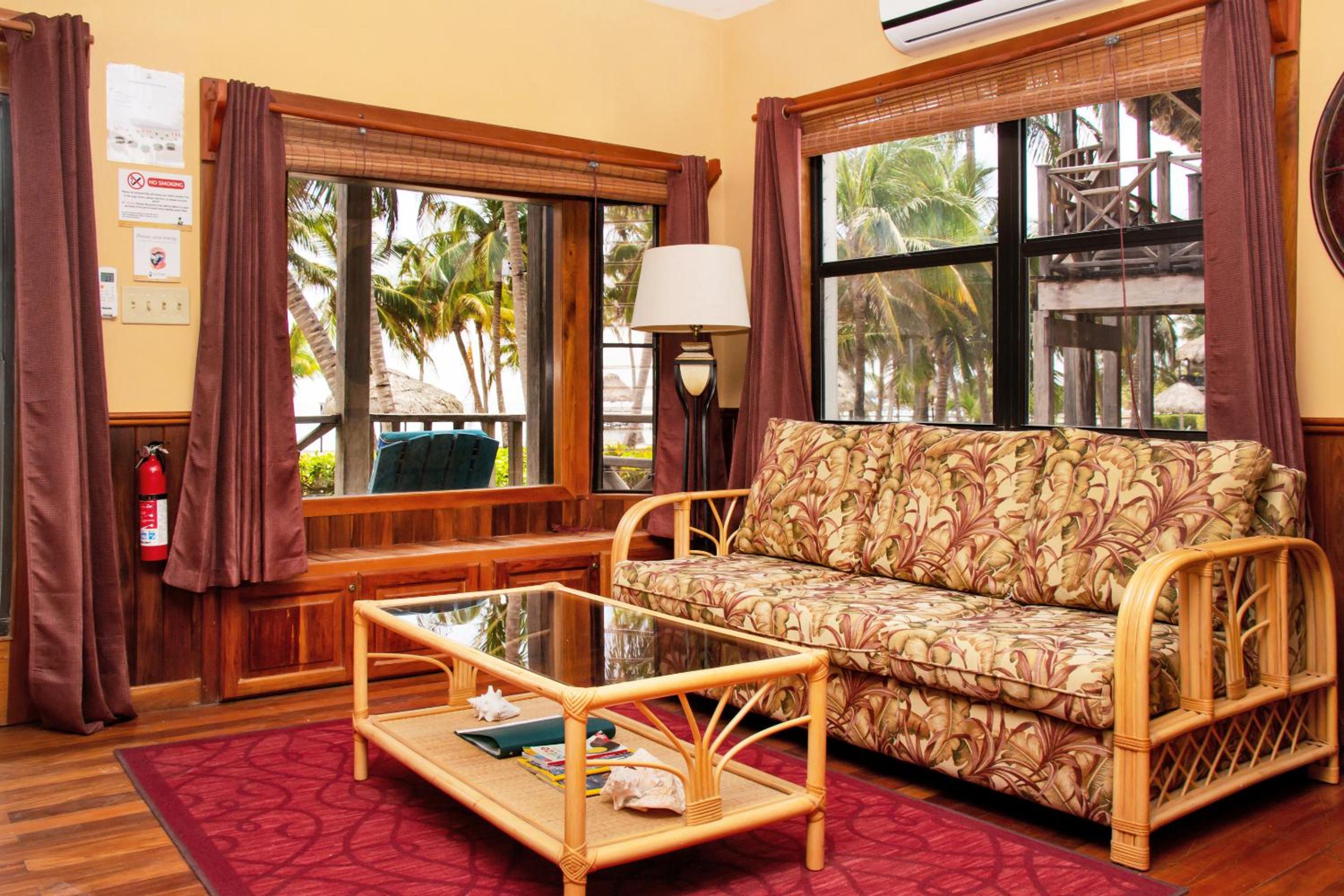 Villa del Sol E2