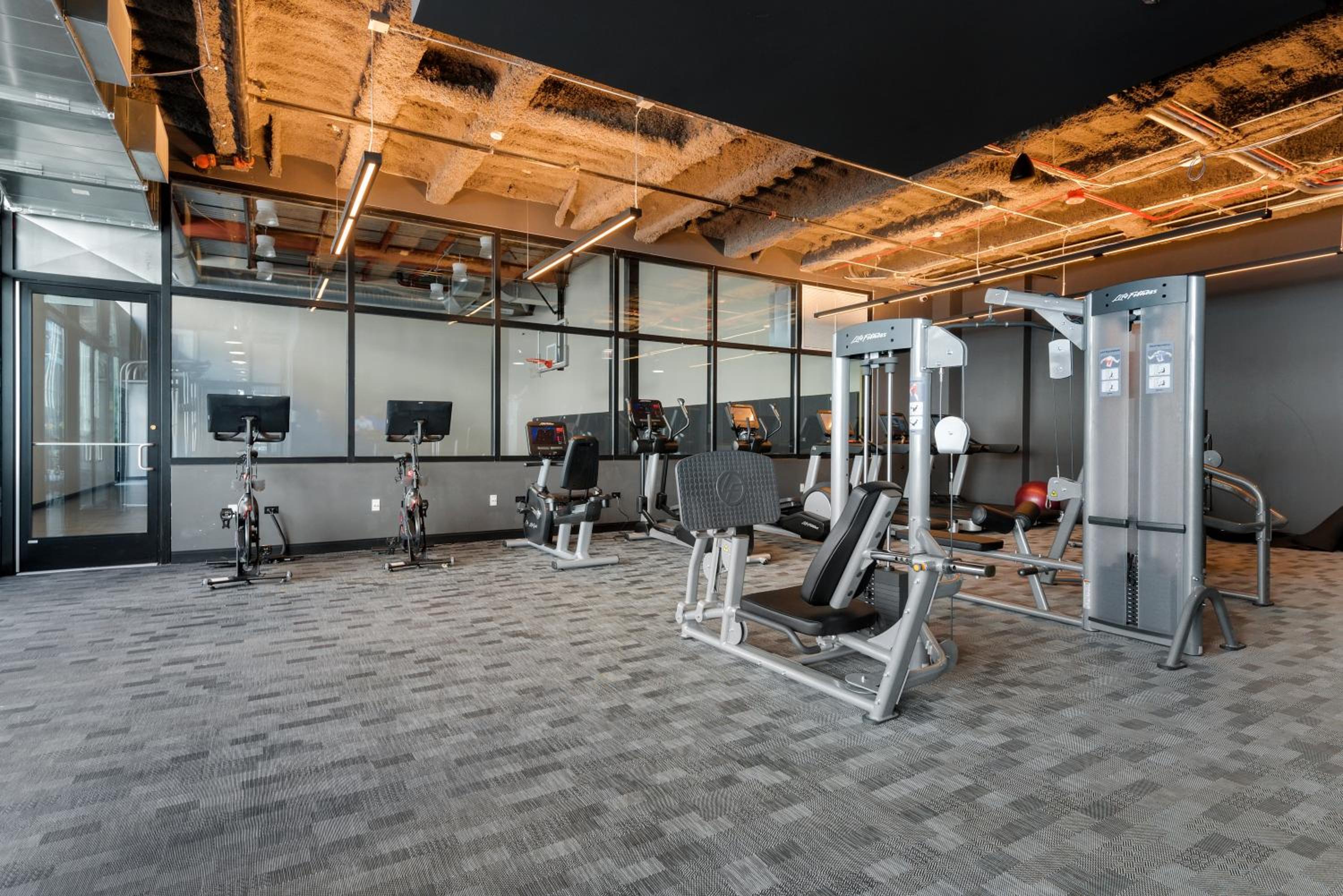 Experience Downtown Chicago at Millennium - Luxury Apartments in The Loop