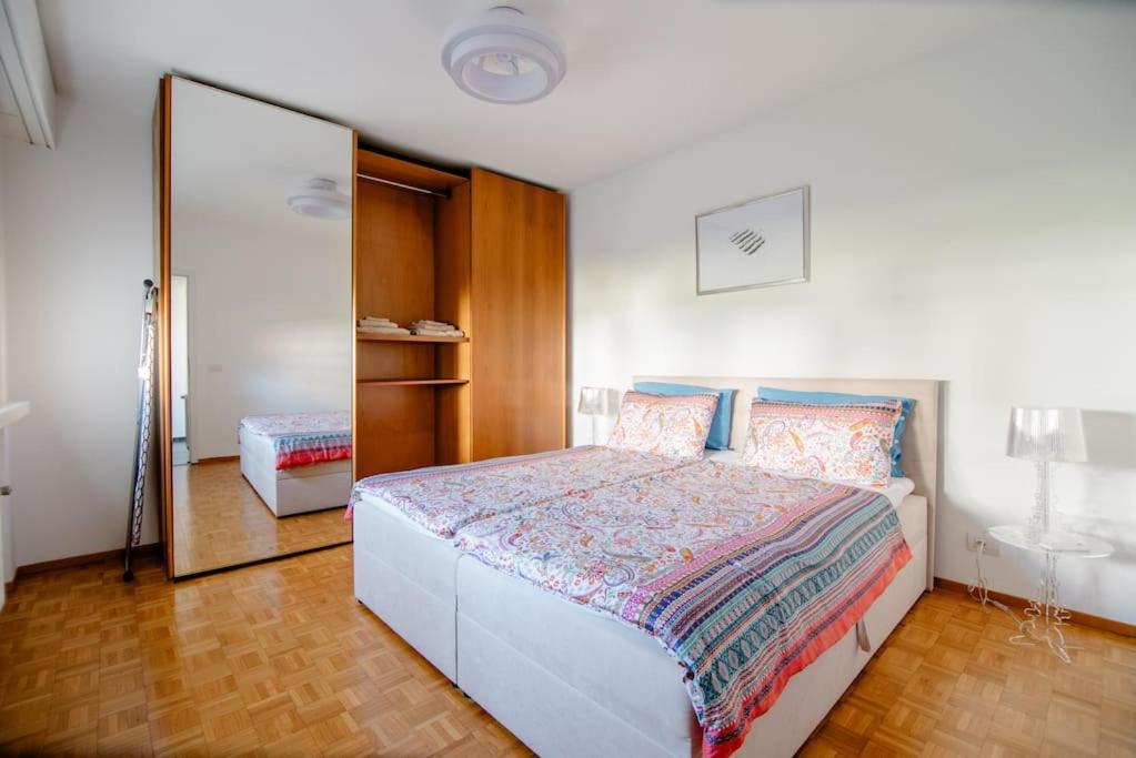 Lugano Ferienwohnung nähe vom See mit Swimmingpool & Sauna