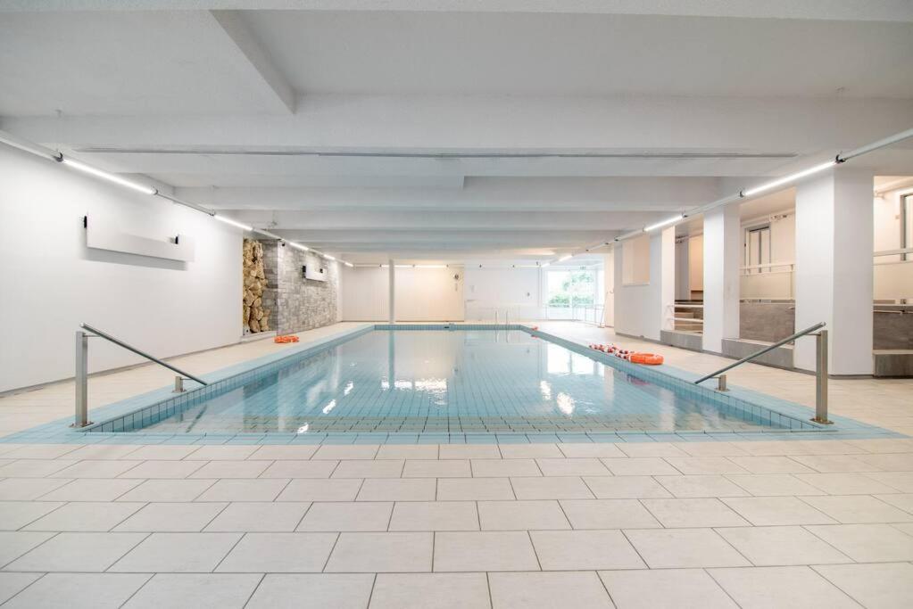 Lugano Ferienwohnung nähe vom See mit Swimmingpool & Sauna