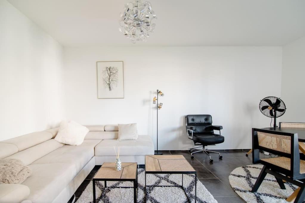 Lugano Ferienwohnung nähe vom See mit Swimmingpool & Sauna