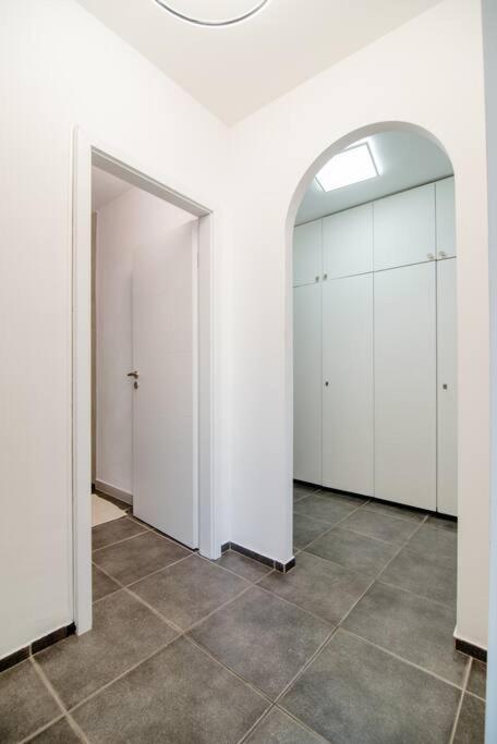 Lugano Ferienwohnung nähe vom See mit Swimmingpool & Sauna