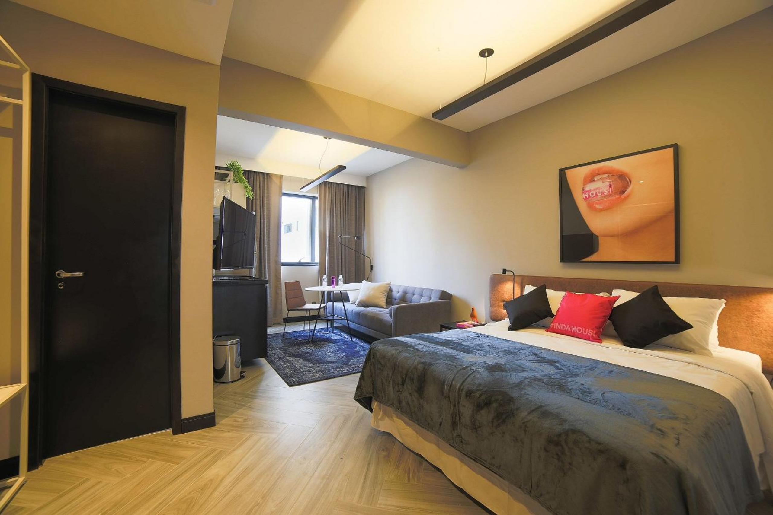 hotel room