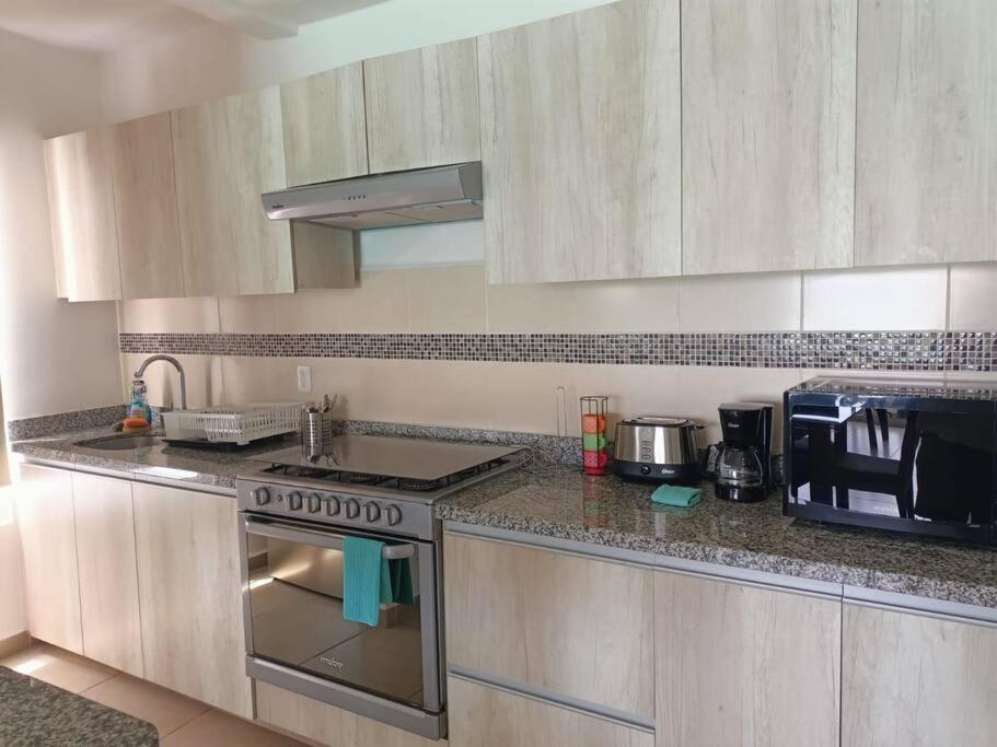 Beautiful condo in Cancun! Dreams Lagoon