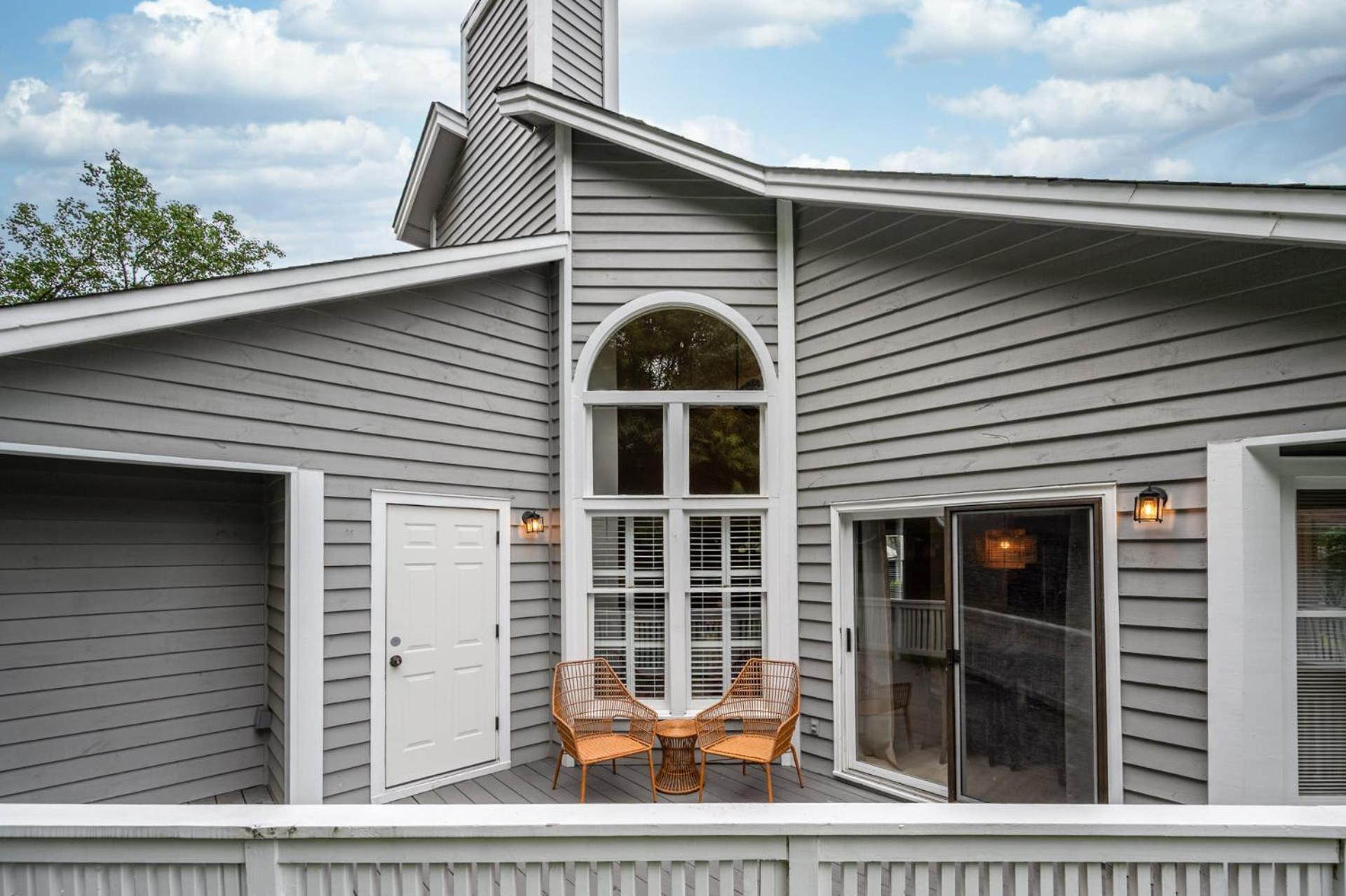 The Cozy Cottage - 10 Min From UNC view 5