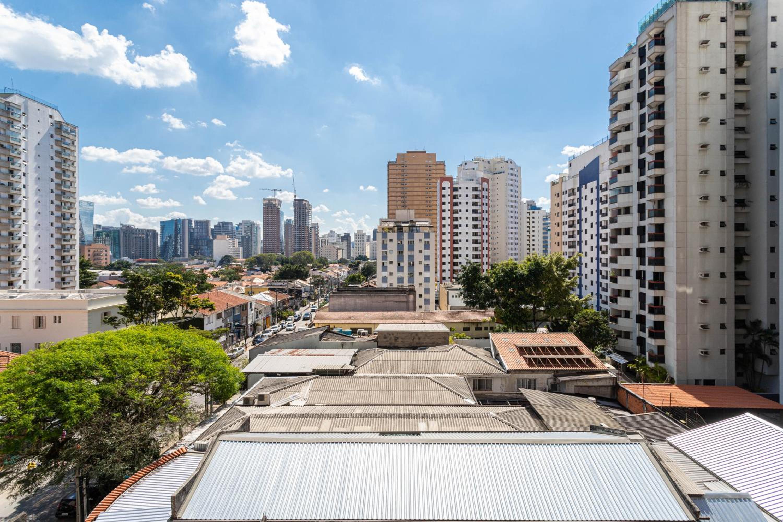 Upper Itaim by Viva - Prédio completo com piscina no Itaim Bibi próximo a Faria Lima