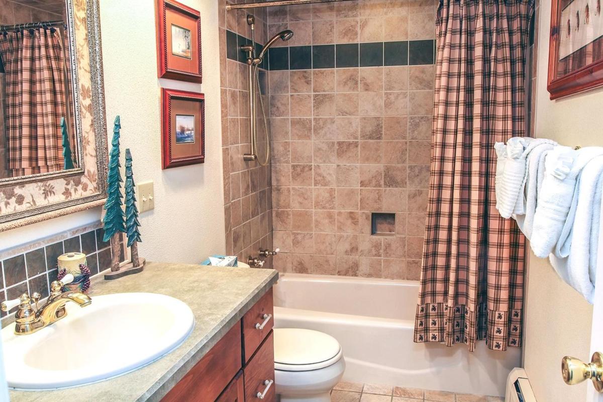 Fawn Valley Inn- 240 condo - Property Image 7