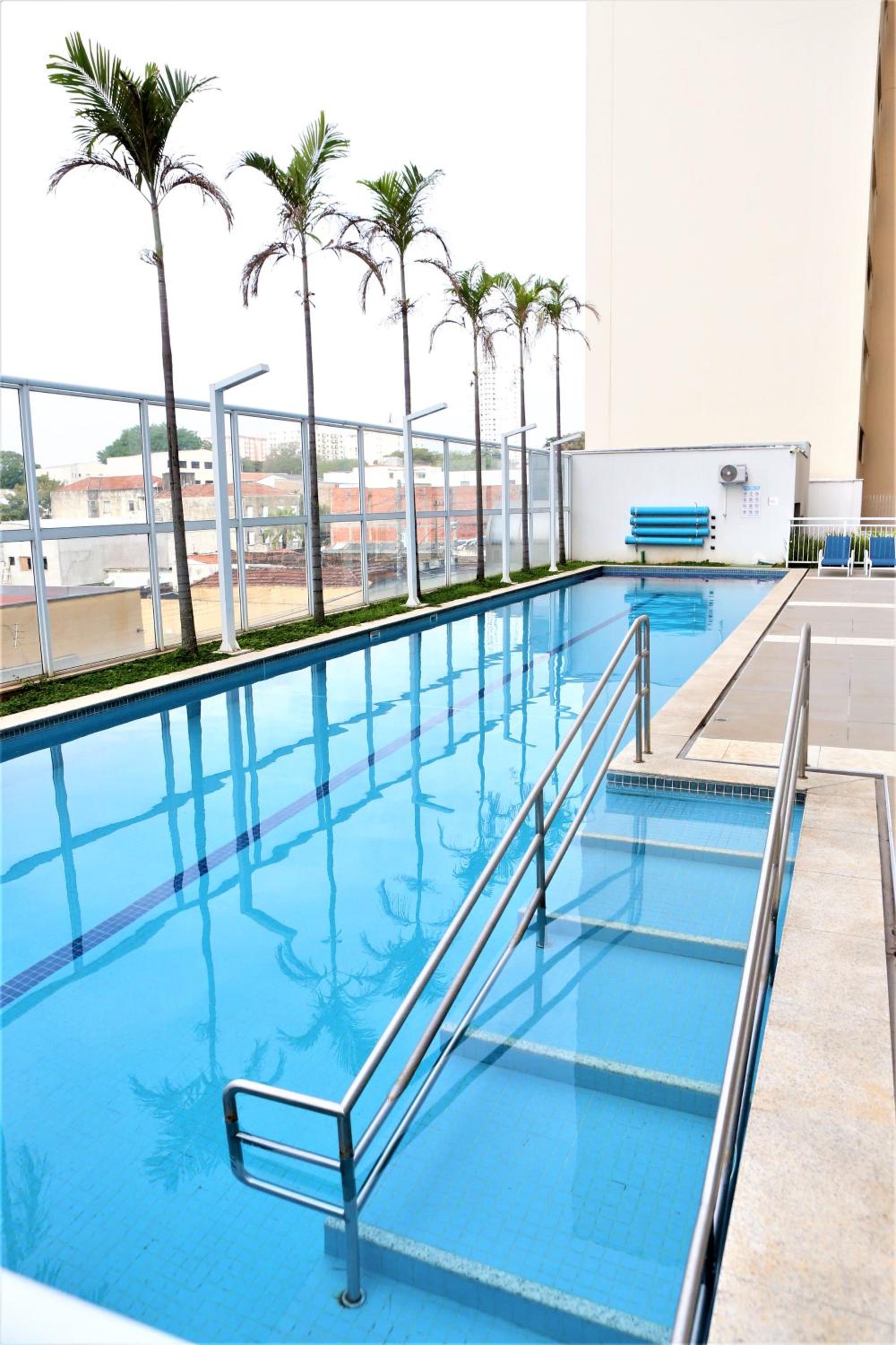 Apartamento 1604 no Bosque com um quarto, sala, cozinha completa, uma vaga de garagem, lazer e portaria 24h