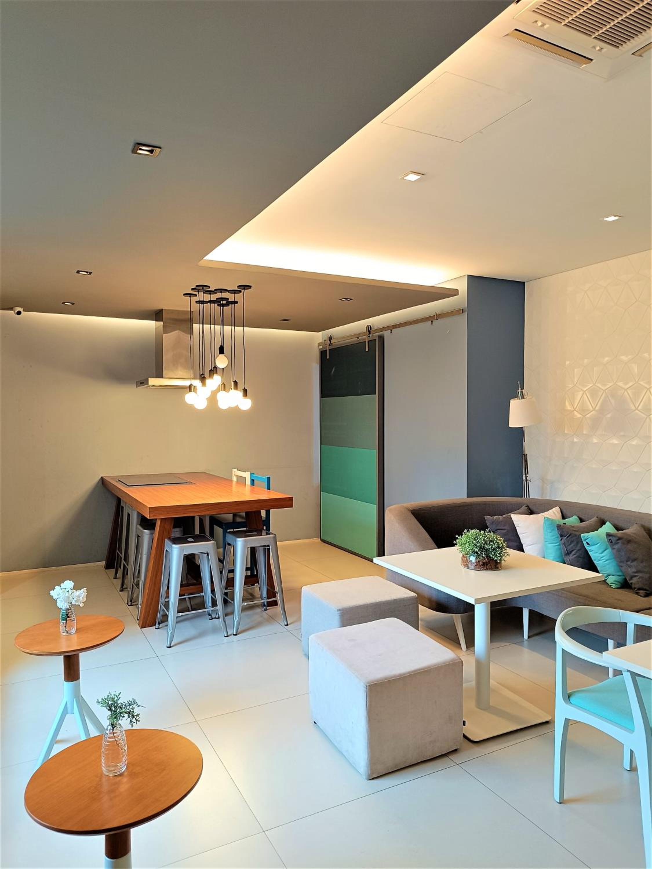 Apartamento 1604 no Bosque com um quarto, sala, cozinha completa, uma vaga de garagem, lazer e portaria 24h
