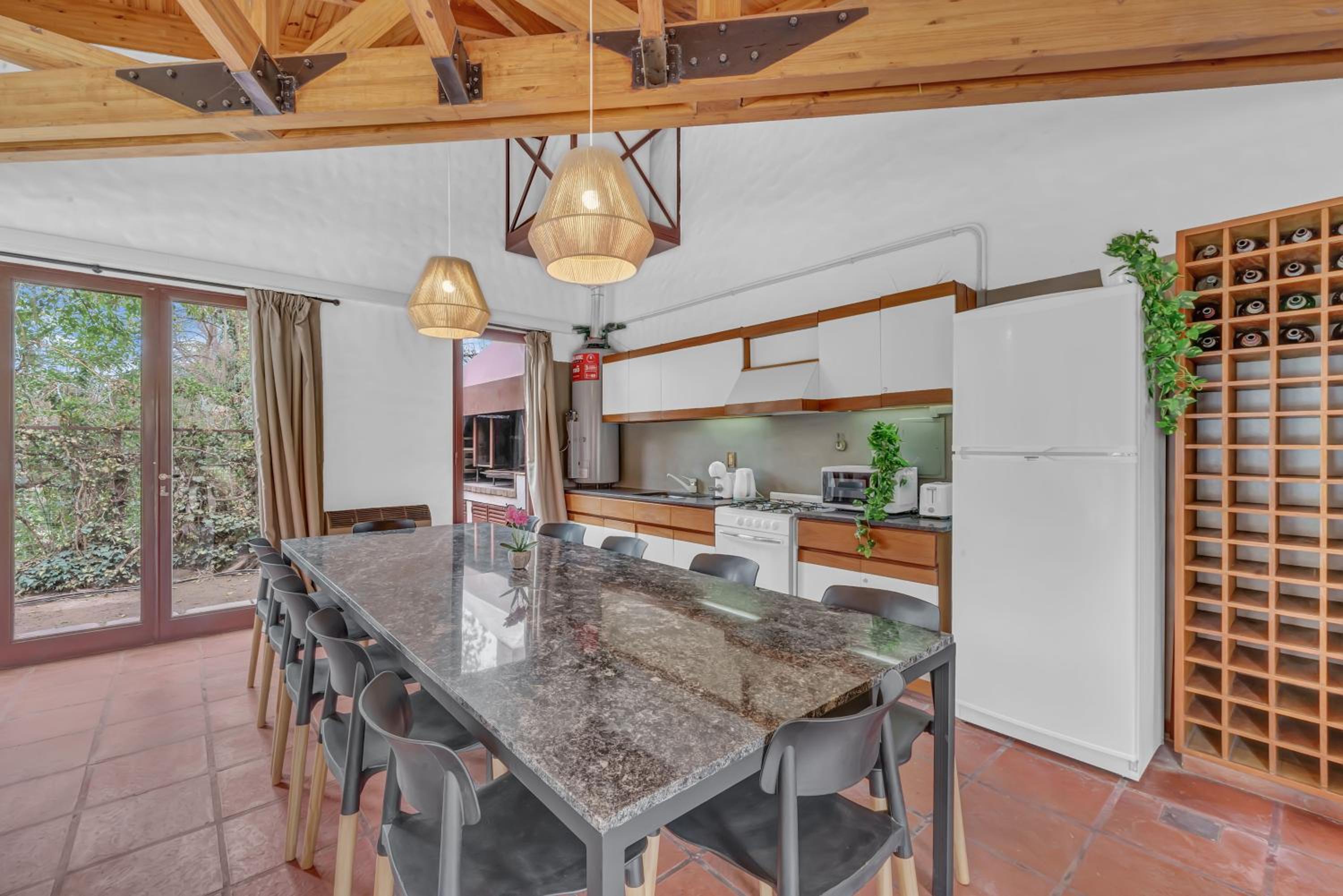Fliphaus Wine Country - 19 Pax 7 Bd House