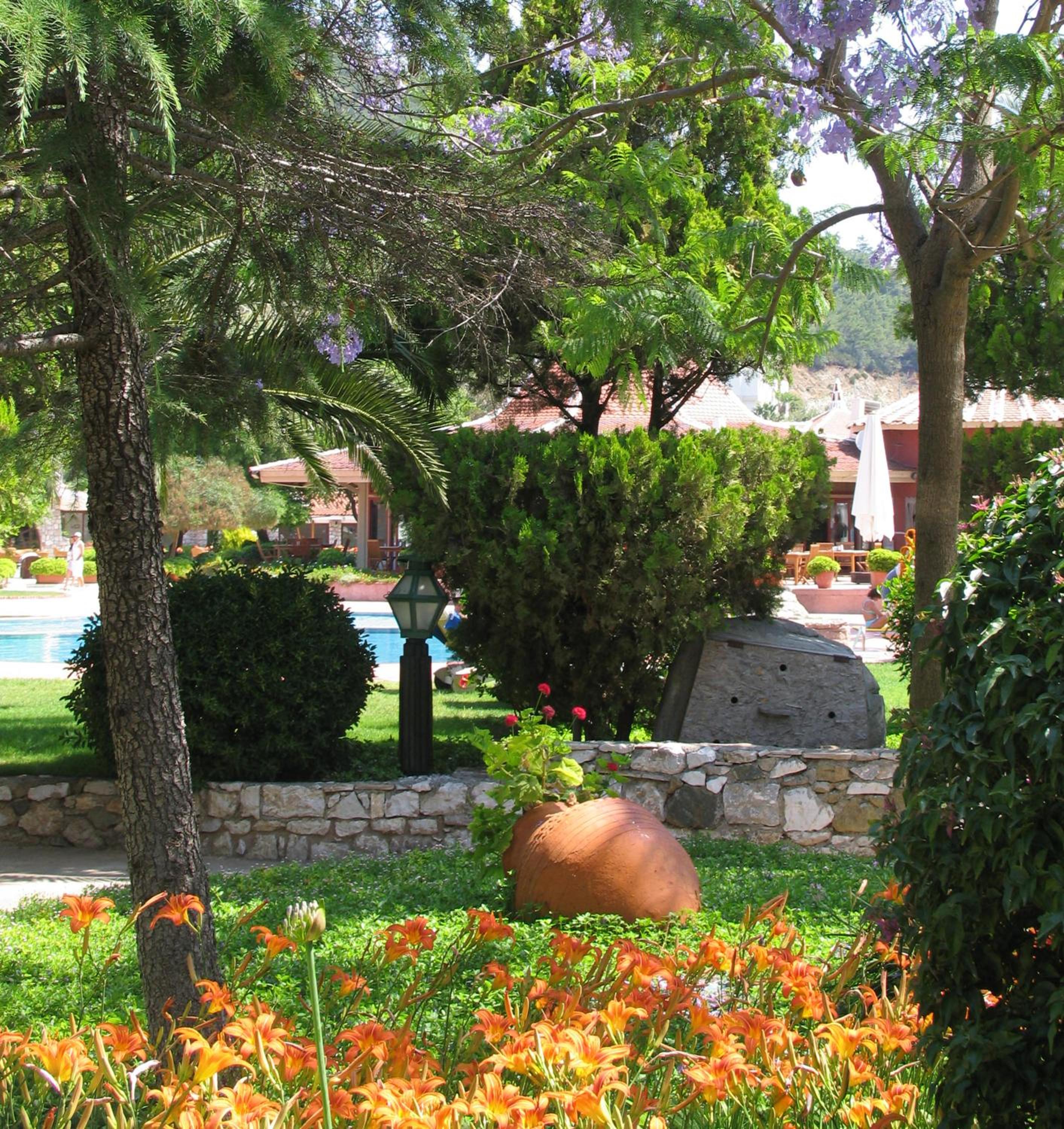 Marti Resort Deluxe Hotel - Image 4