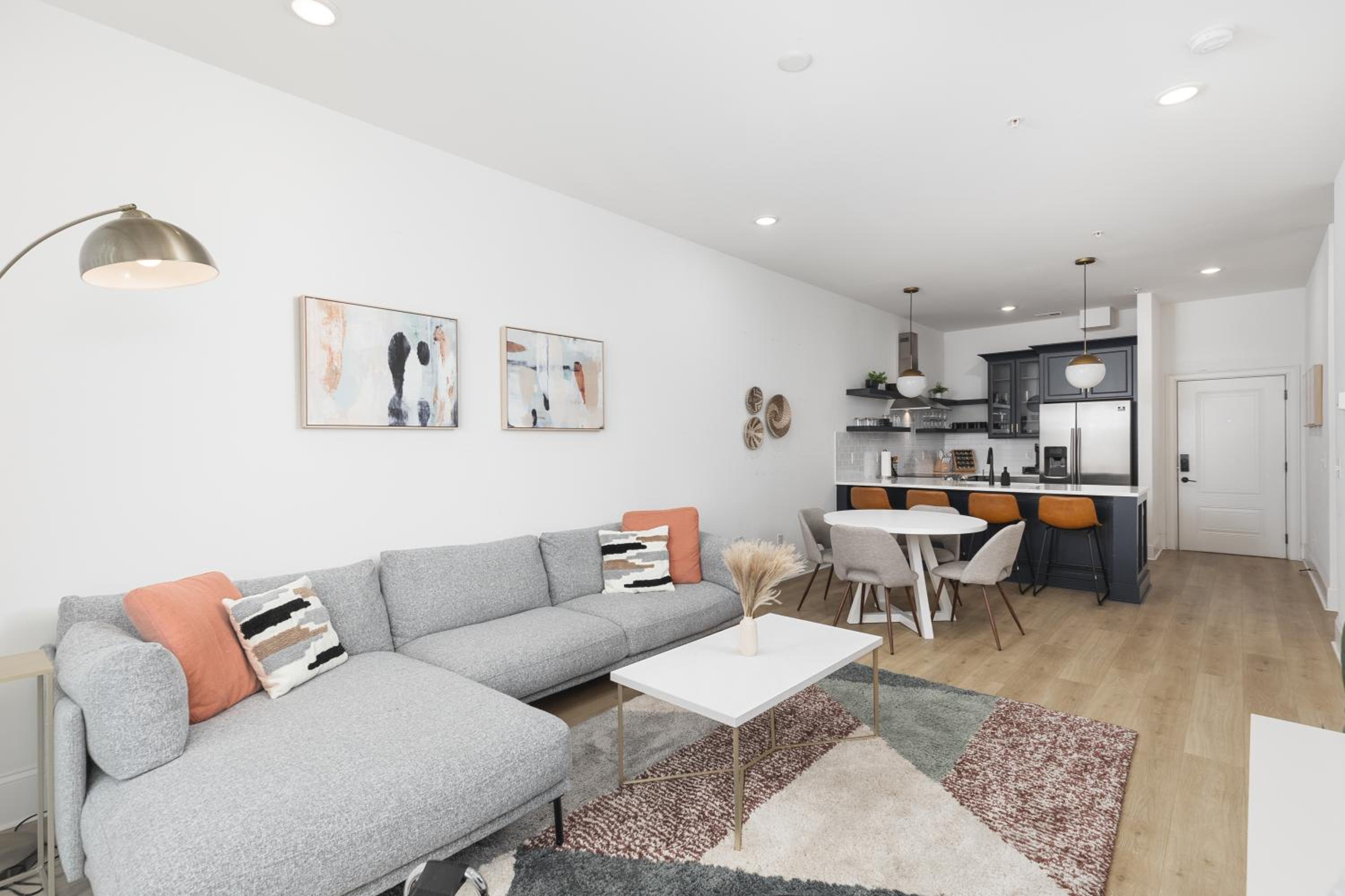 Modern Spacious Condo with Parking by Downtown Broadway view 3