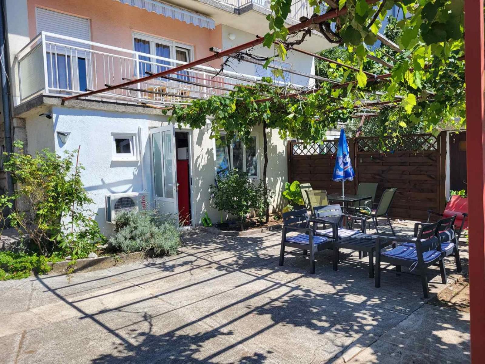 Apartment Felix Novi Vinodolski
