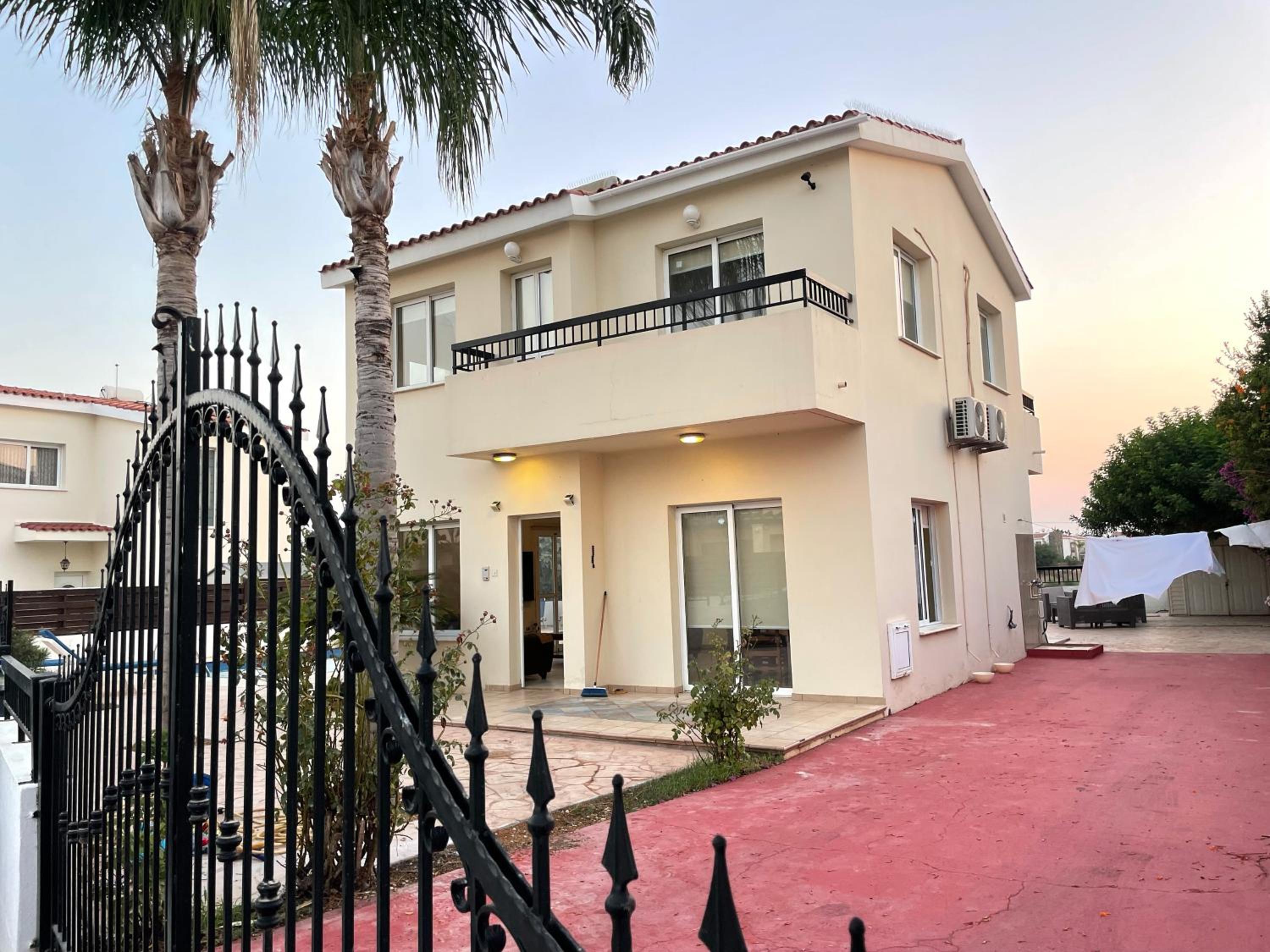 Sunset Pearl Holiday Villa