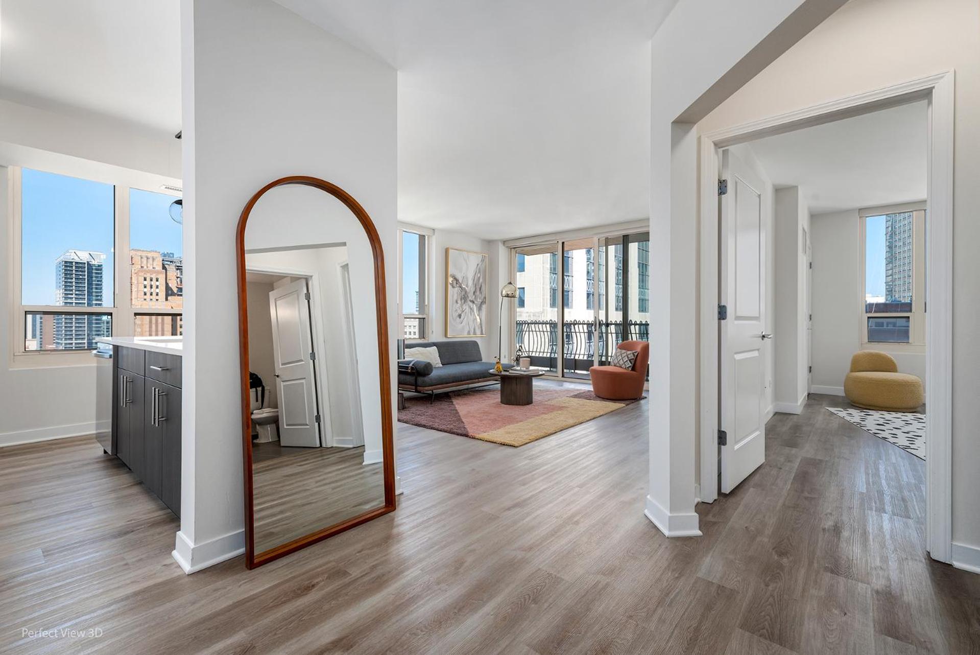The Bernardin Gold Coast Luxury Apartments Near Magnificent Mile