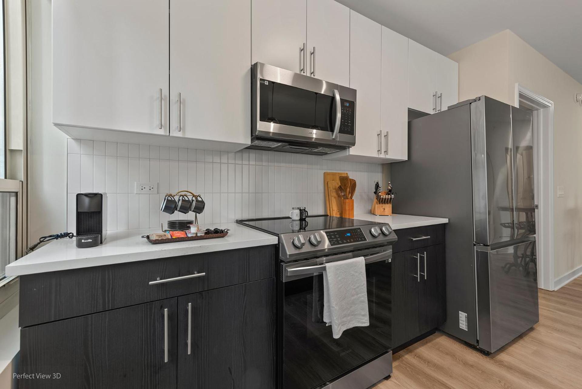 The Bernardin Gold Coast Luxury Apartments Near Magnificent Mile