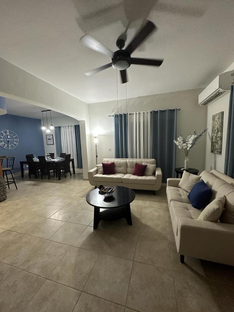 Tierra Del Sol...OCEAN FRONT GOLF AND TENNIS RESORT CONDO