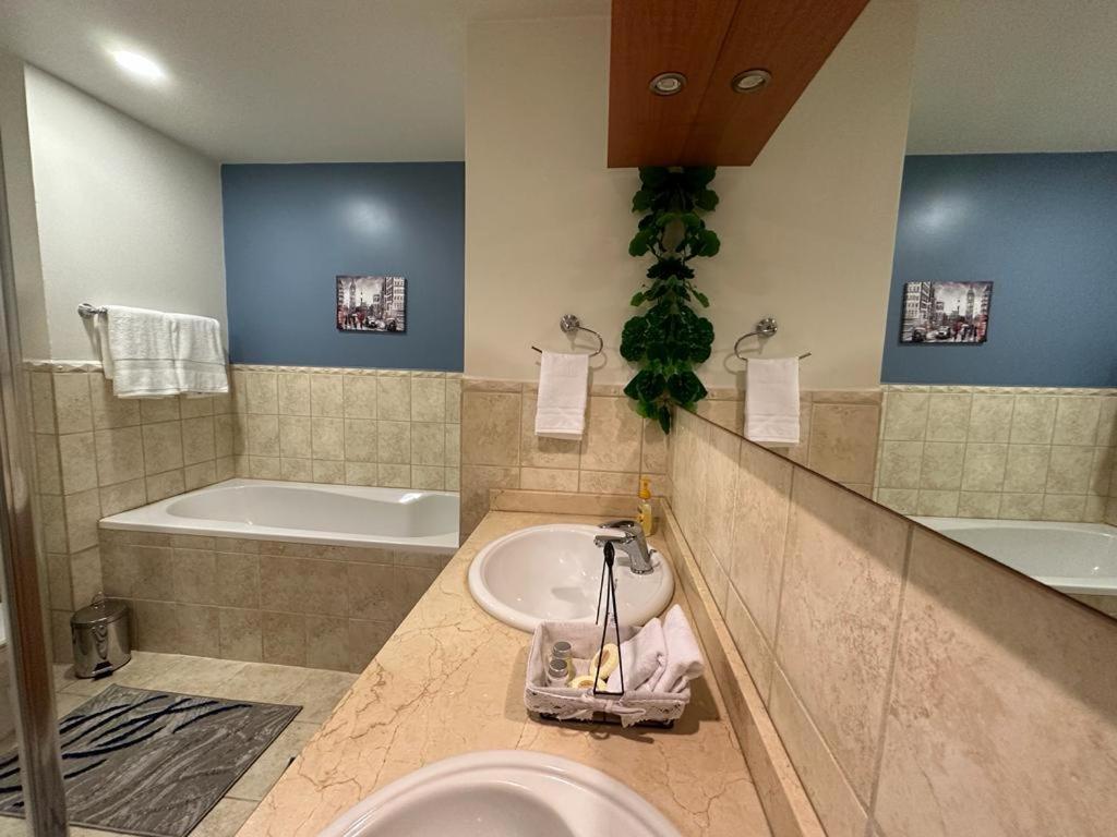 Tierra Del Sol...OCEAN FRONT GOLF AND TENNIS RESORT CONDO