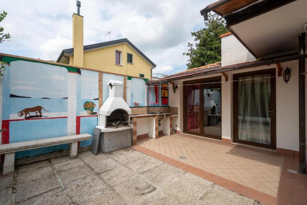 Villa Jolly Venezia - Marghera en Marghera — balance & terrace