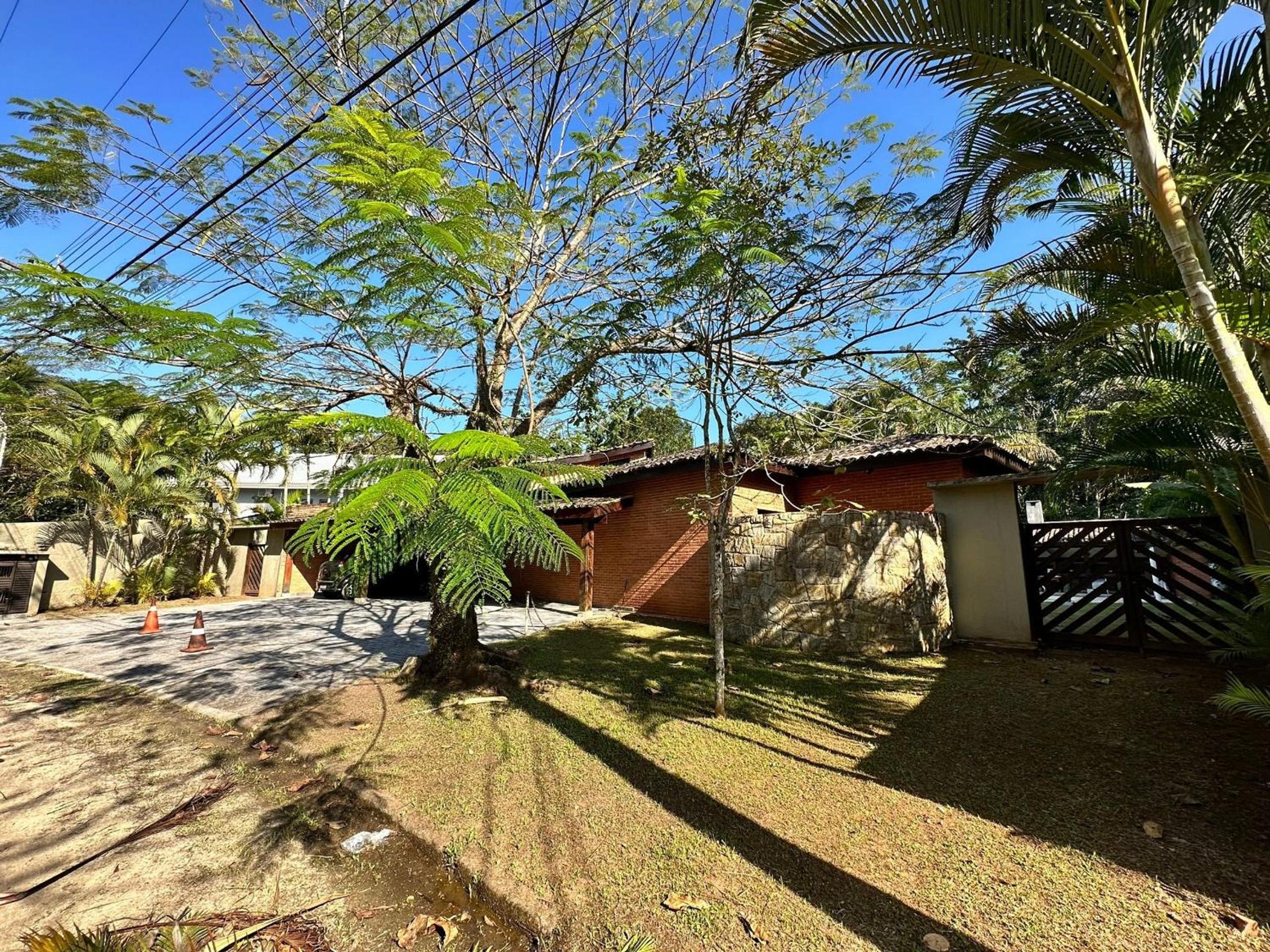 Casa 5 suítes, Piscina e Churrasqueira na Riviera em Bertioga