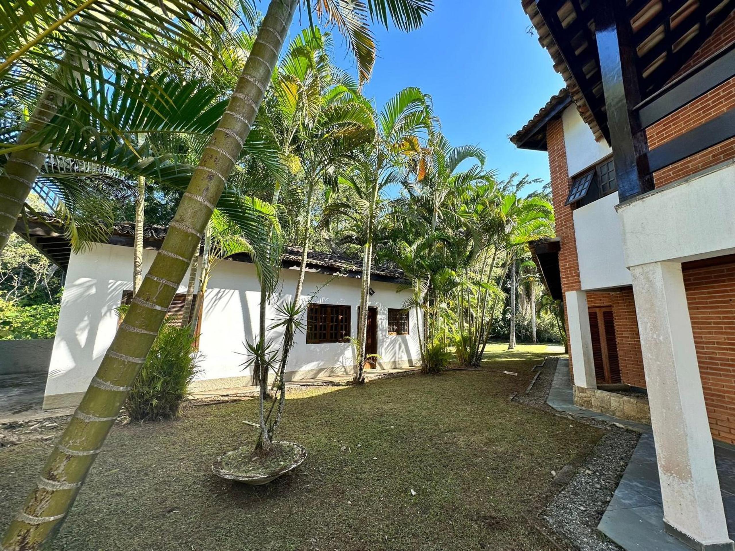 Casa 5 suítes, Piscina e Churrasqueira na Riviera em Bertioga