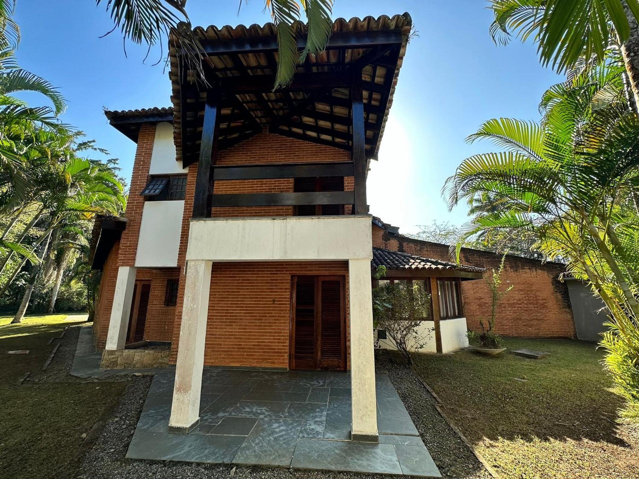 Casa 5 suítes, Piscina e Churrasqueira na Riviera em Bertioga