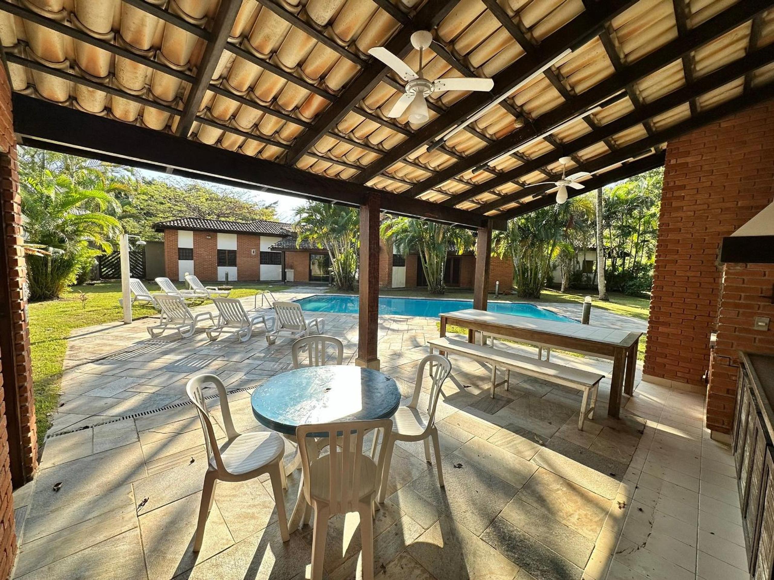 Casa 5 suítes, Piscina e Churrasqueira na Riviera em Bertioga