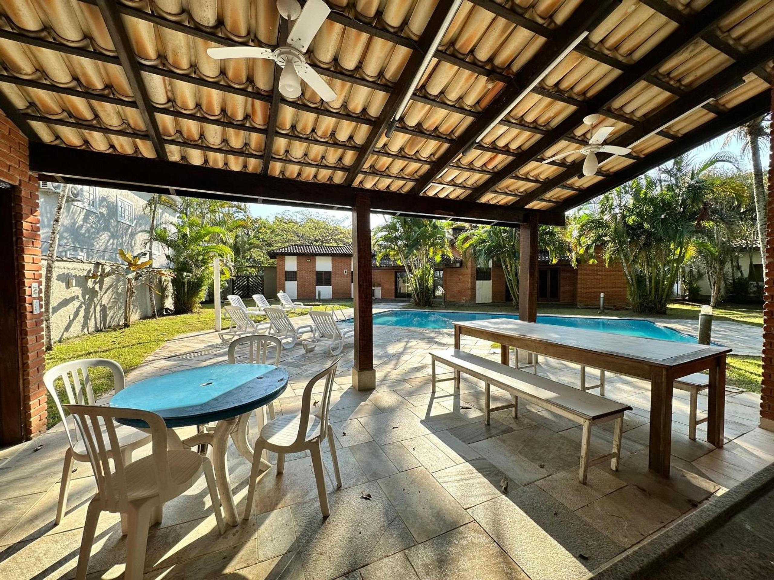 Casa 5 suítes, Piscina e Churrasqueira na Riviera em Bertioga