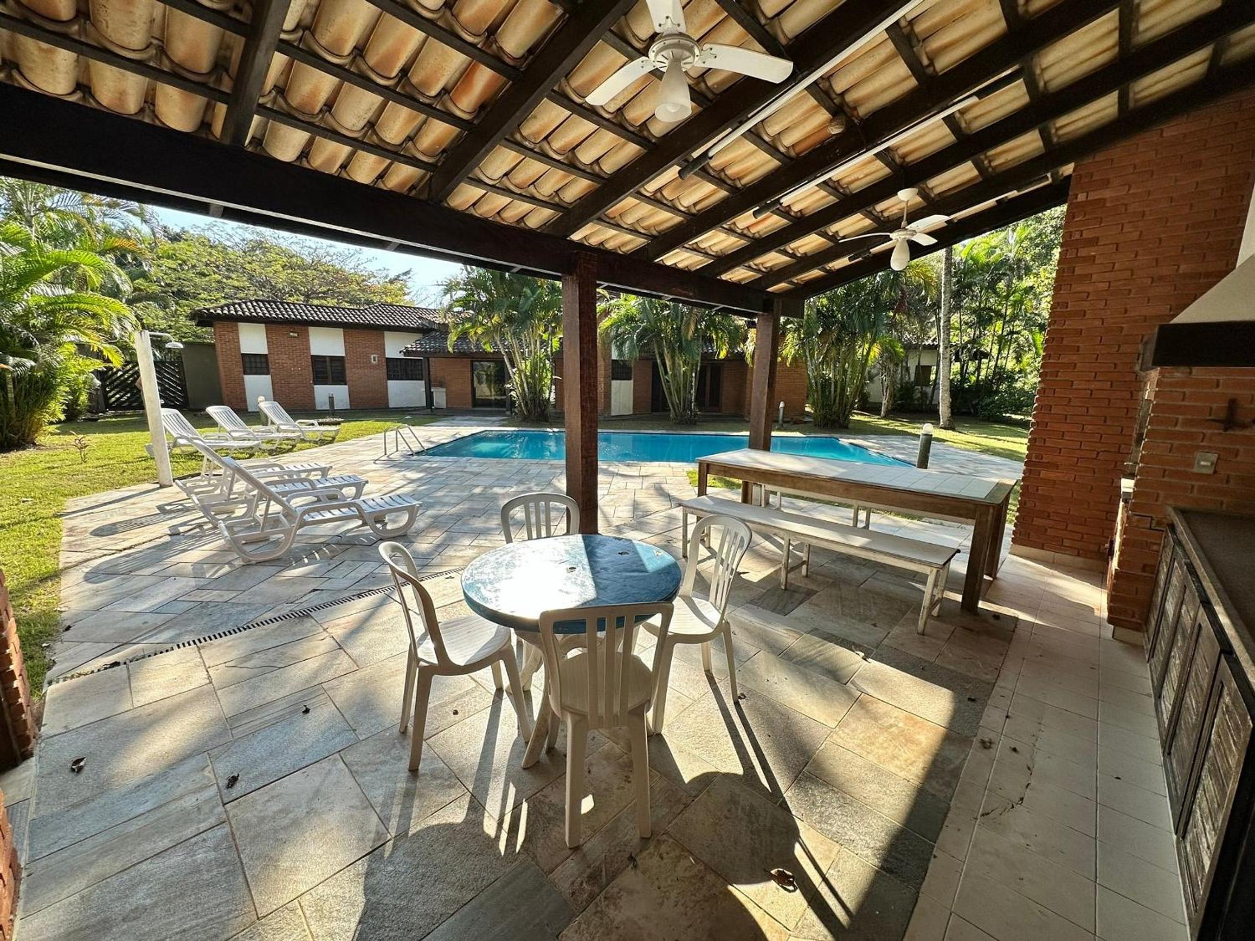 Casa 5 suítes, Piscina e Churrasqueira na Riviera em Bertioga