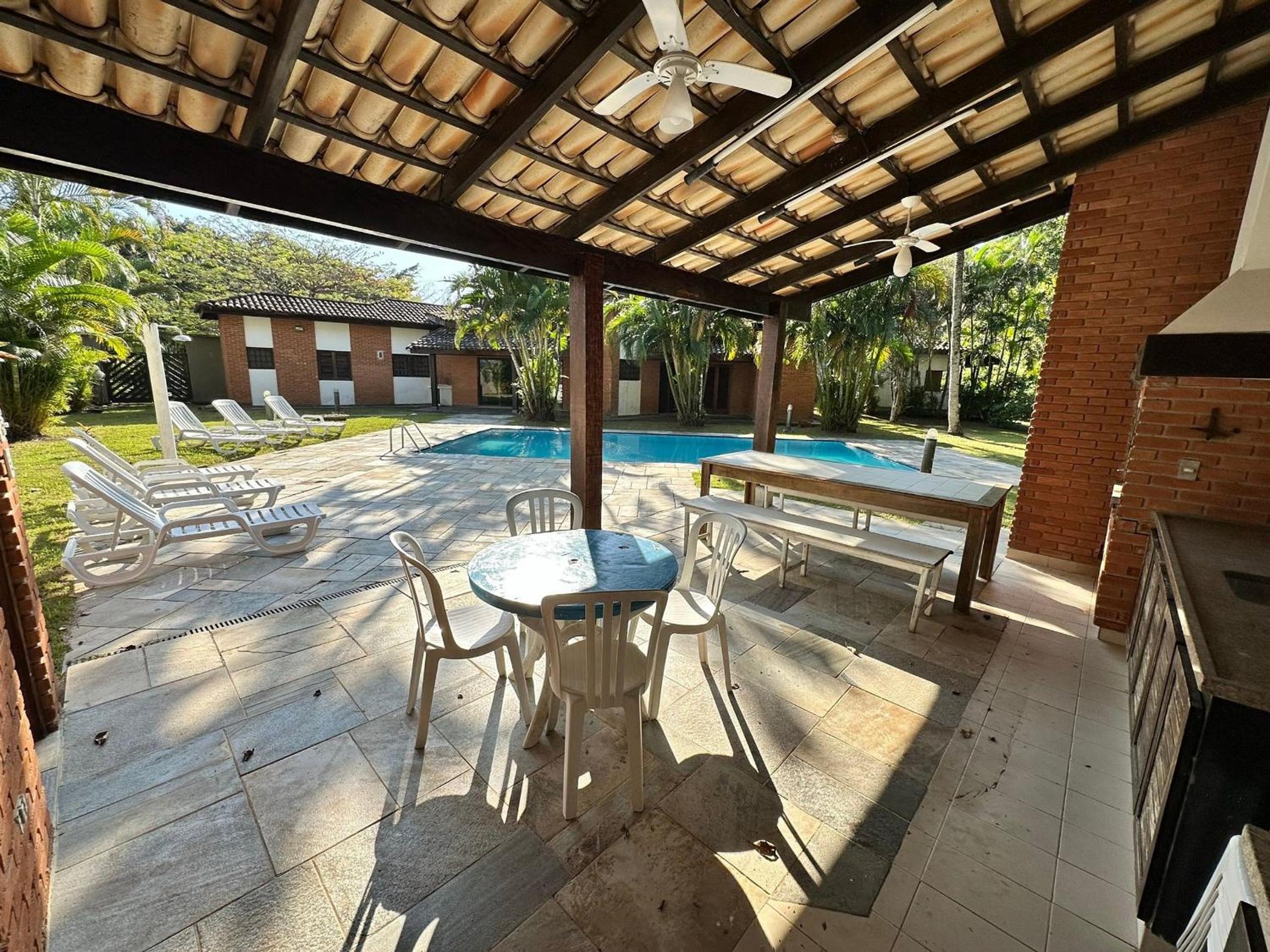 Casa 5 suítes, Piscina e Churrasqueira na Riviera em Bertioga