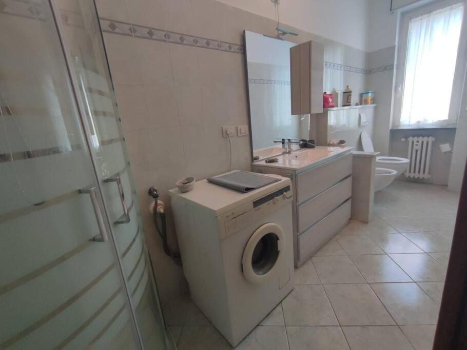 Casa Anna en Como — bathroom