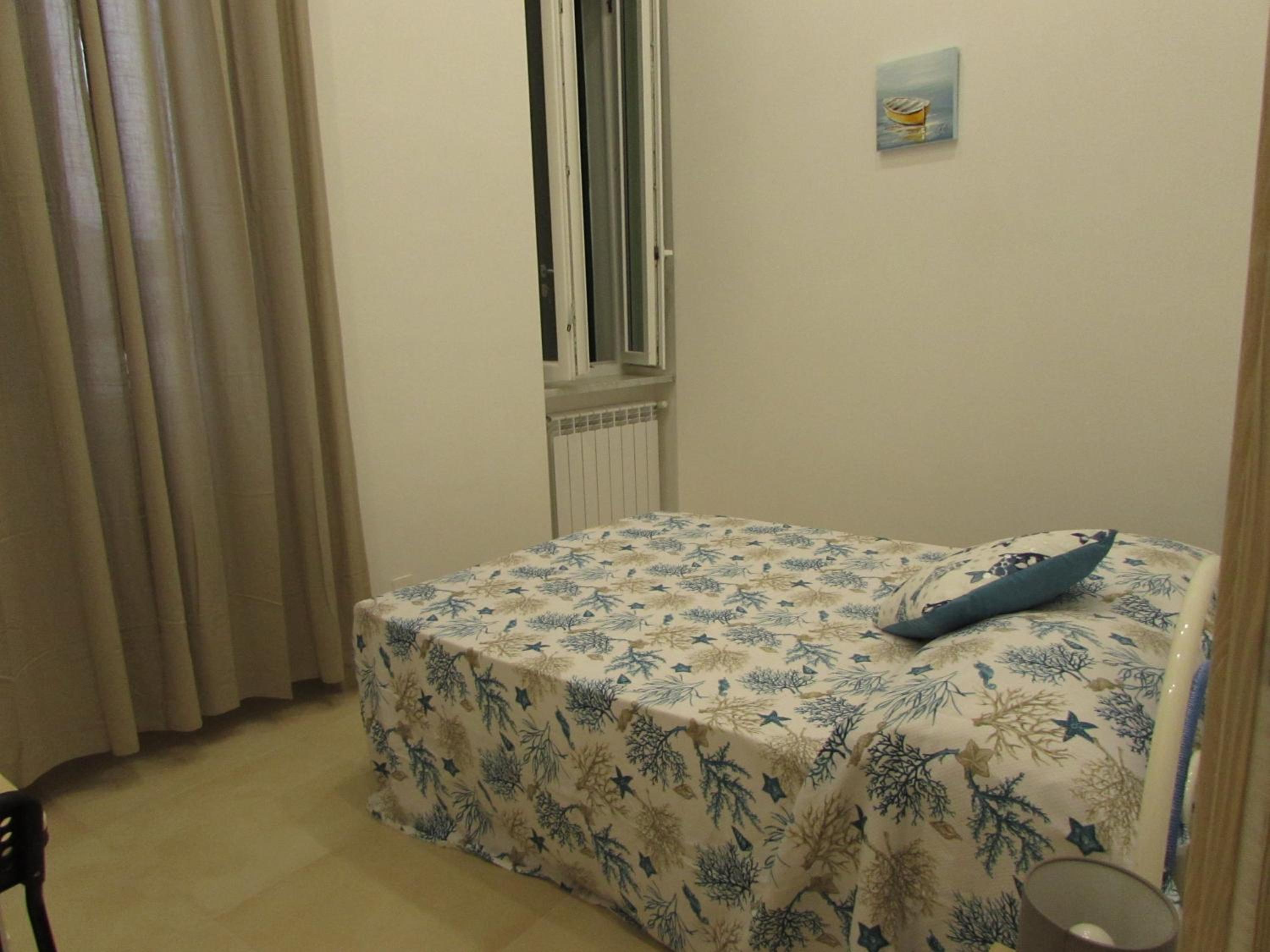 Enzo Home