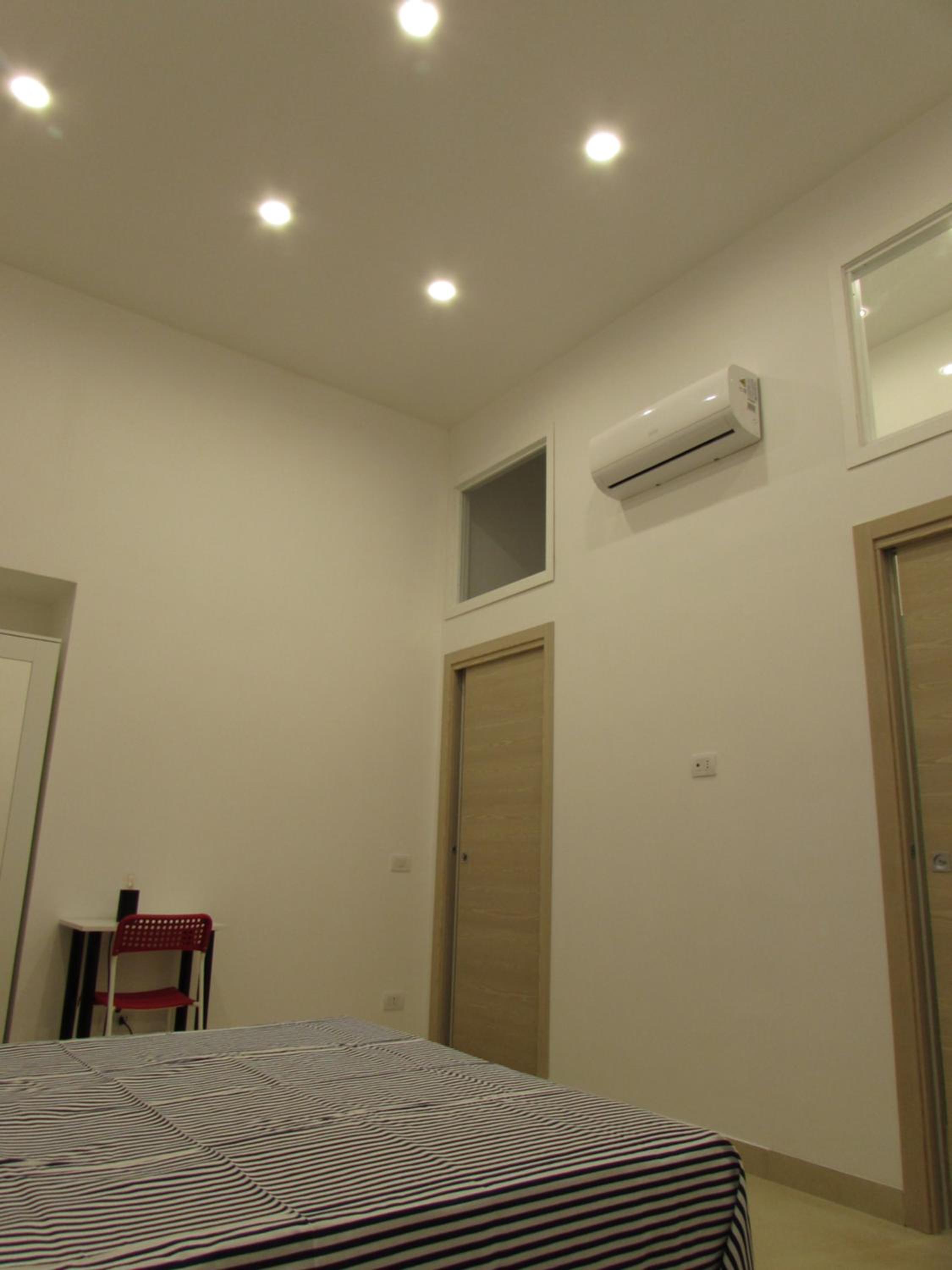 Enzo Home