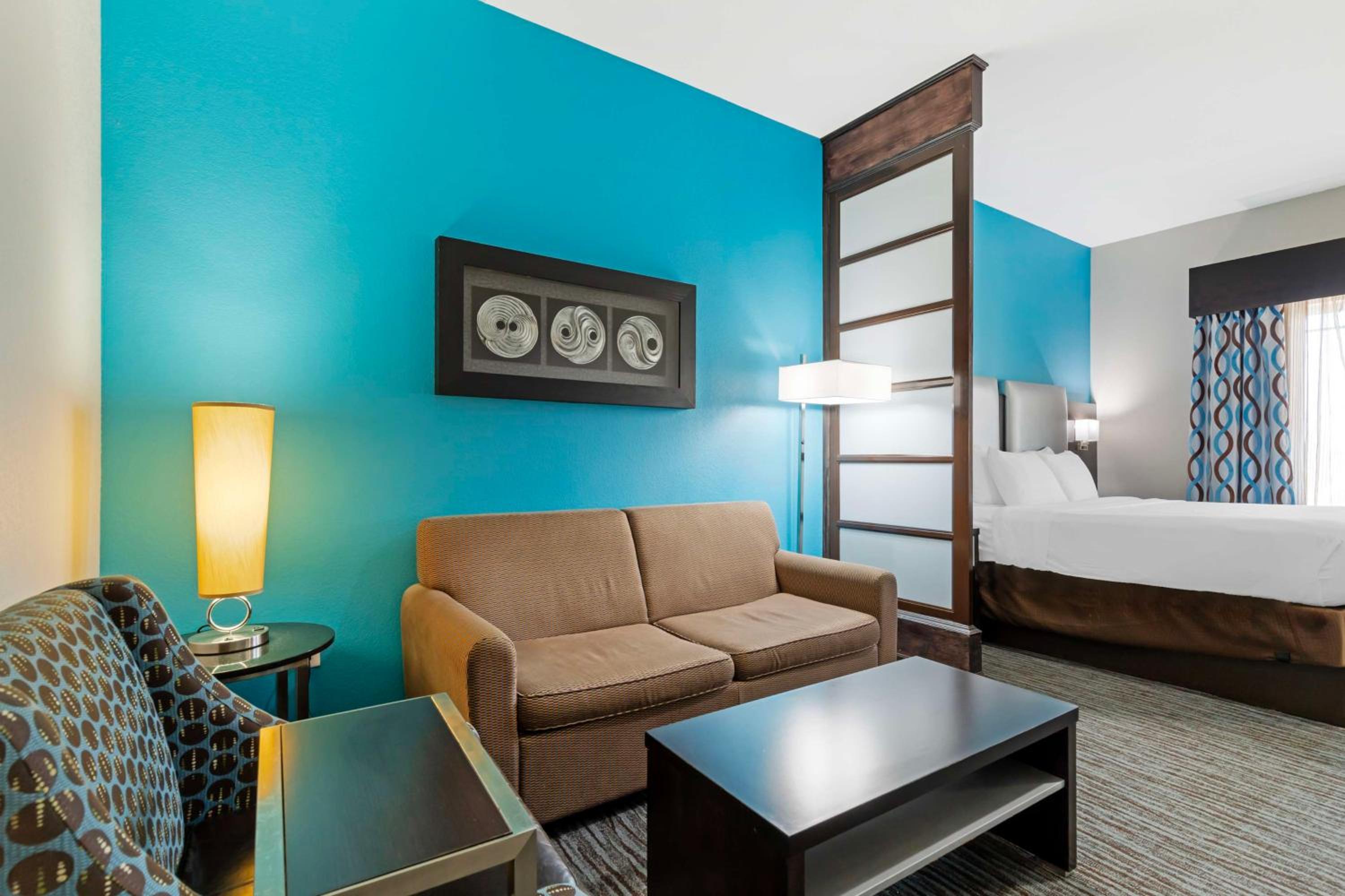 Best Western Plus Pleasanton Hotel