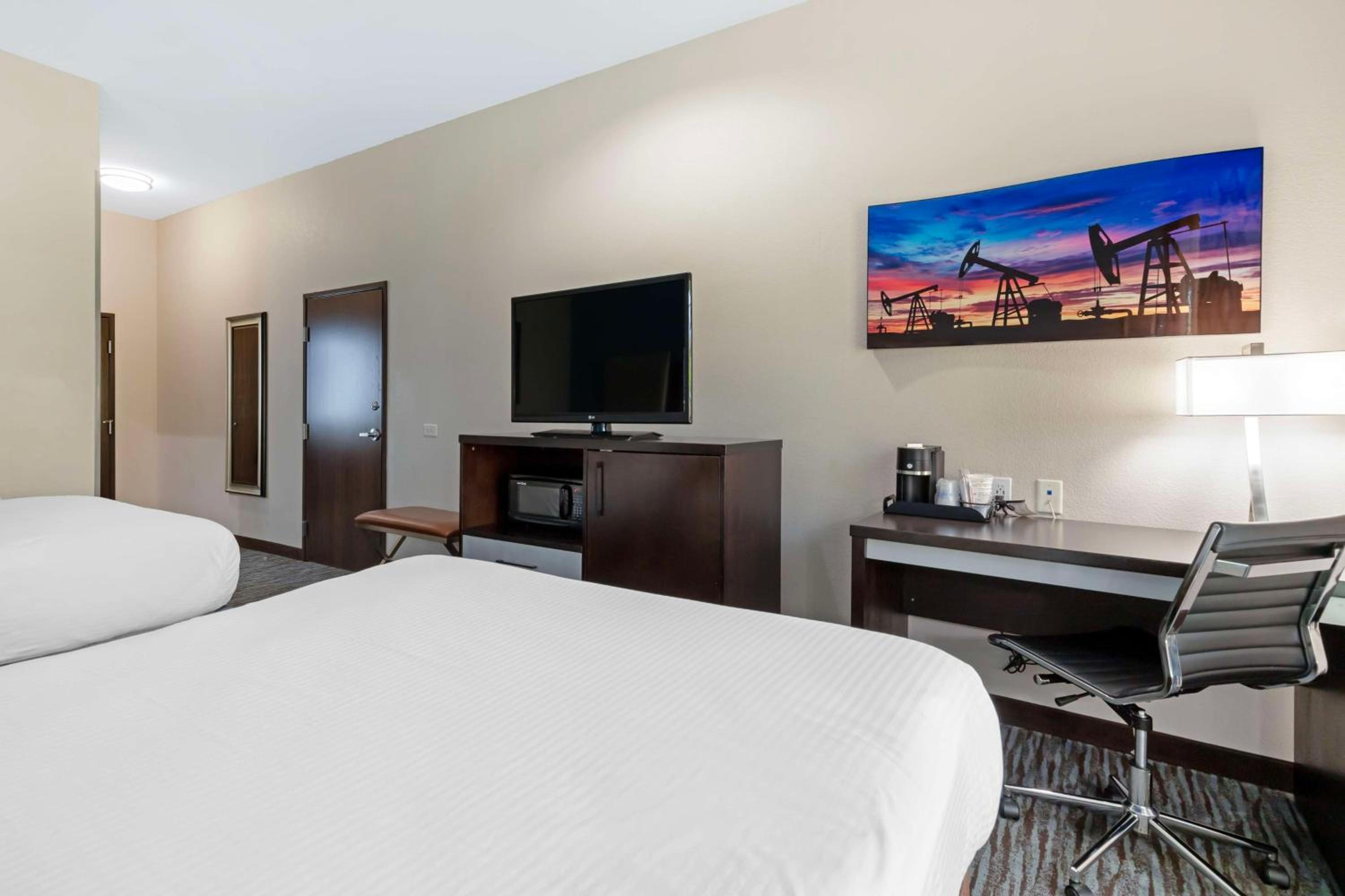 Best Western Plus Pleasanton Hotel