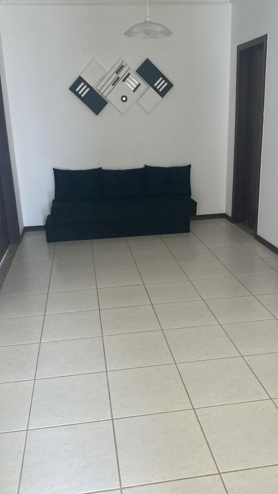 Casa amarela