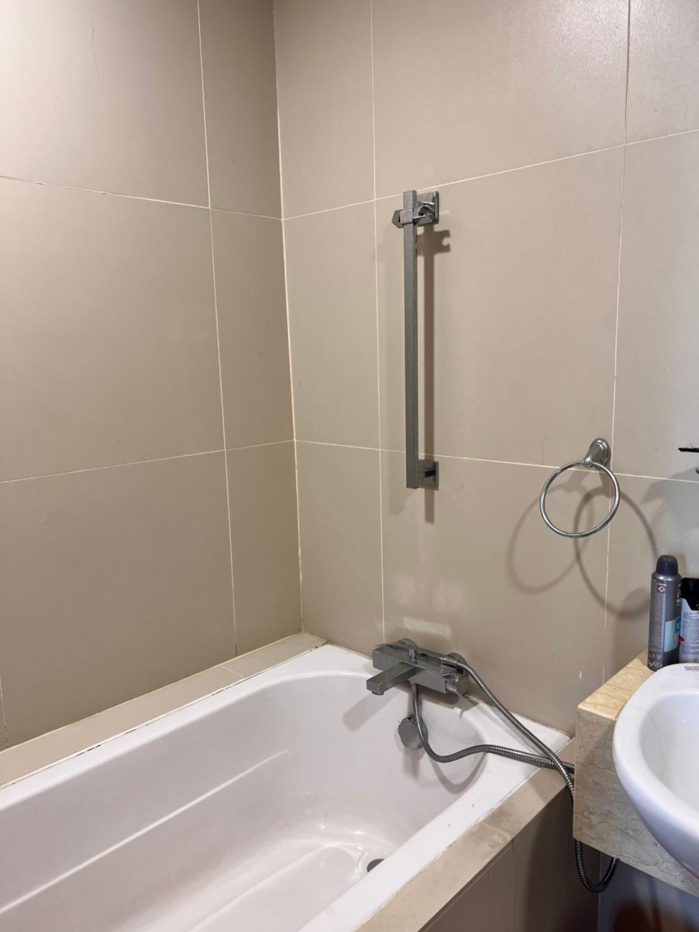 231TR SERVICE SUITES