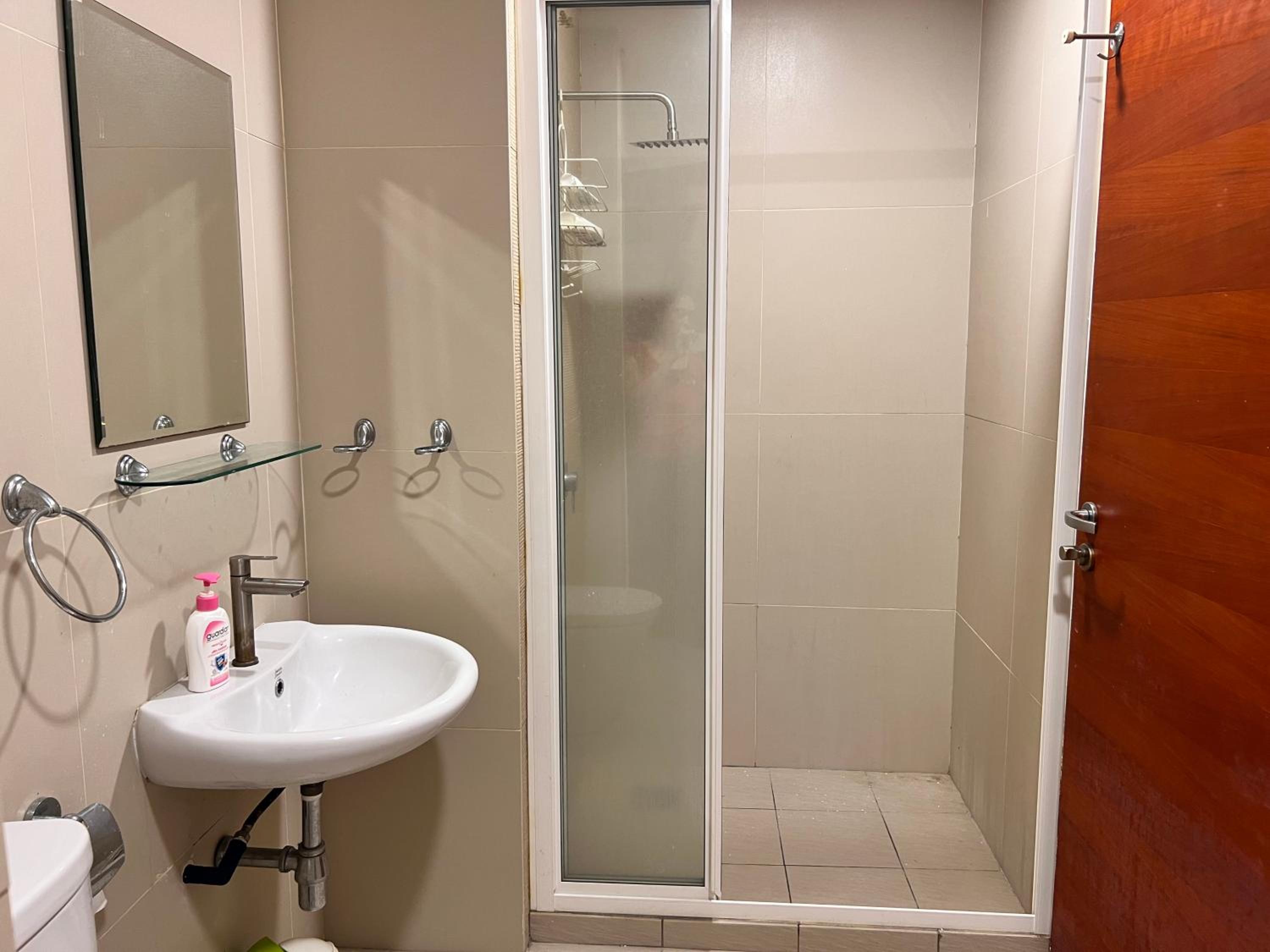 231TR SERVICE SUITES