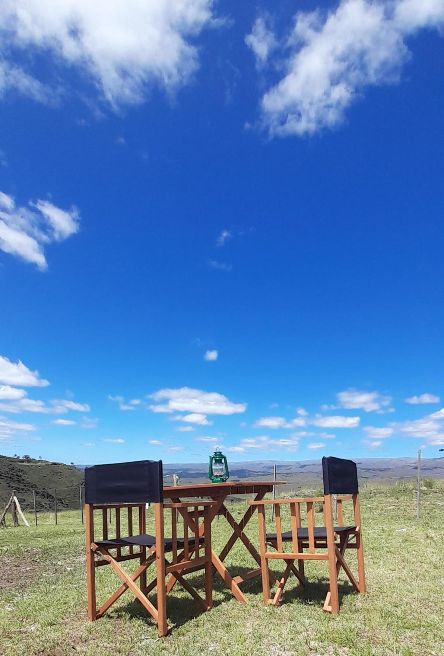 Entre la Tierra y el Cielo